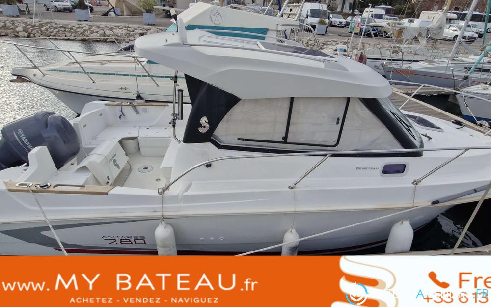 Beneteau Antares 780 HB photo de présentation