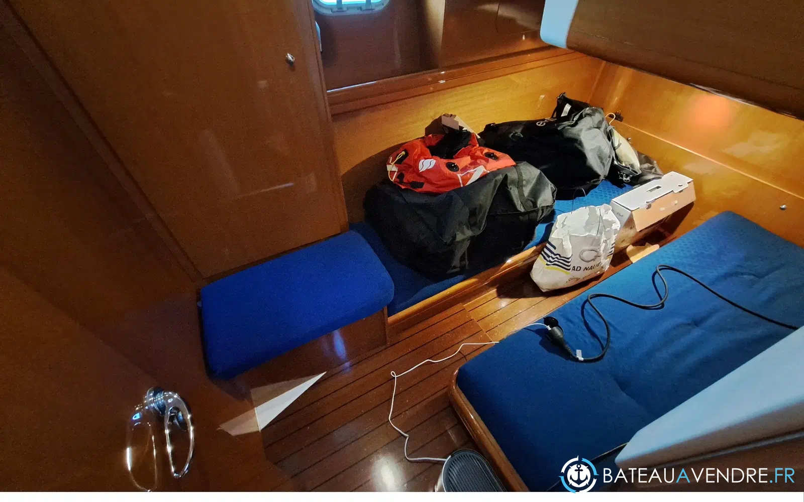 slider 23 Beneteau Antares 13.80