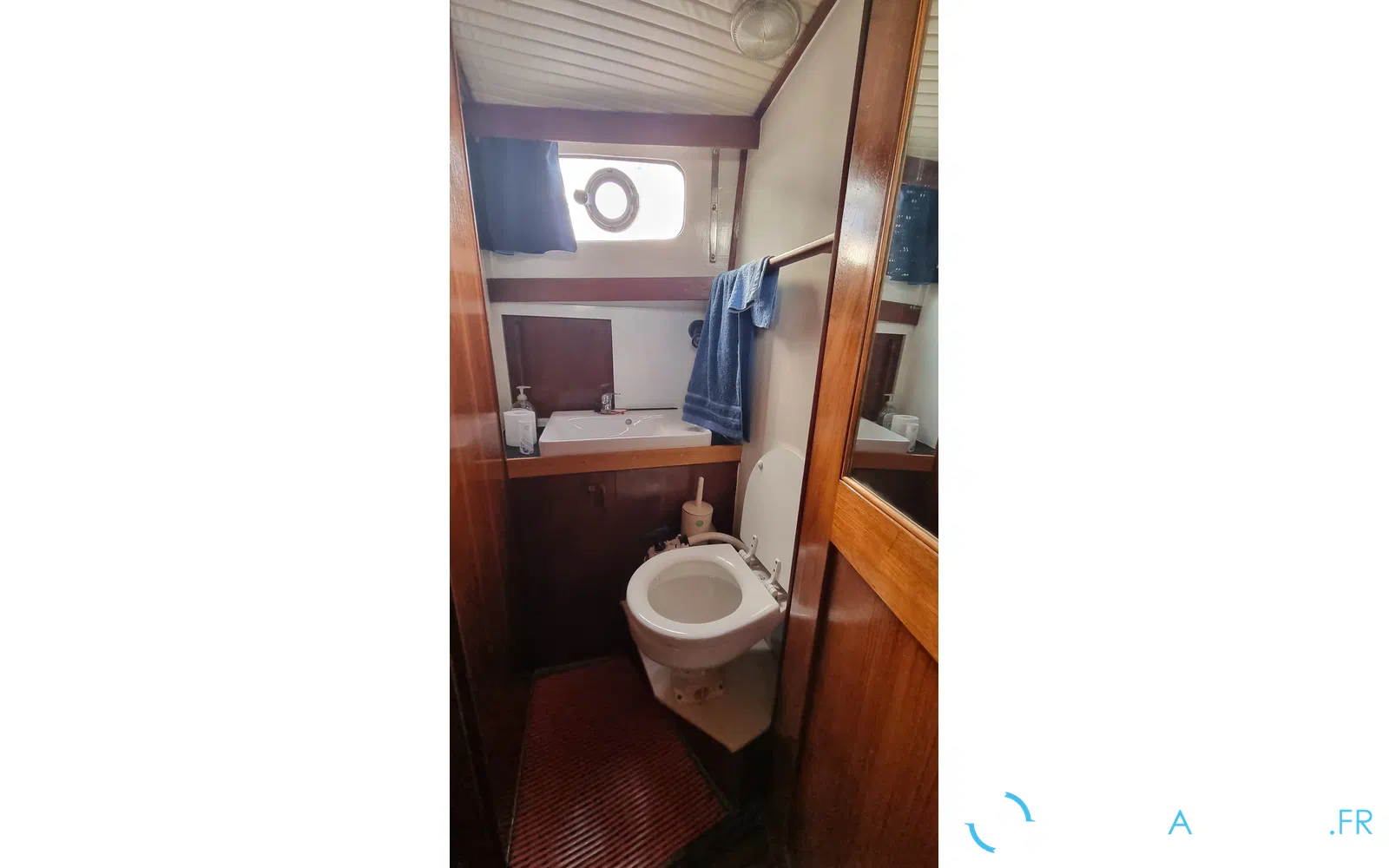 slider 11 Siltala Yachts Nauticat 33