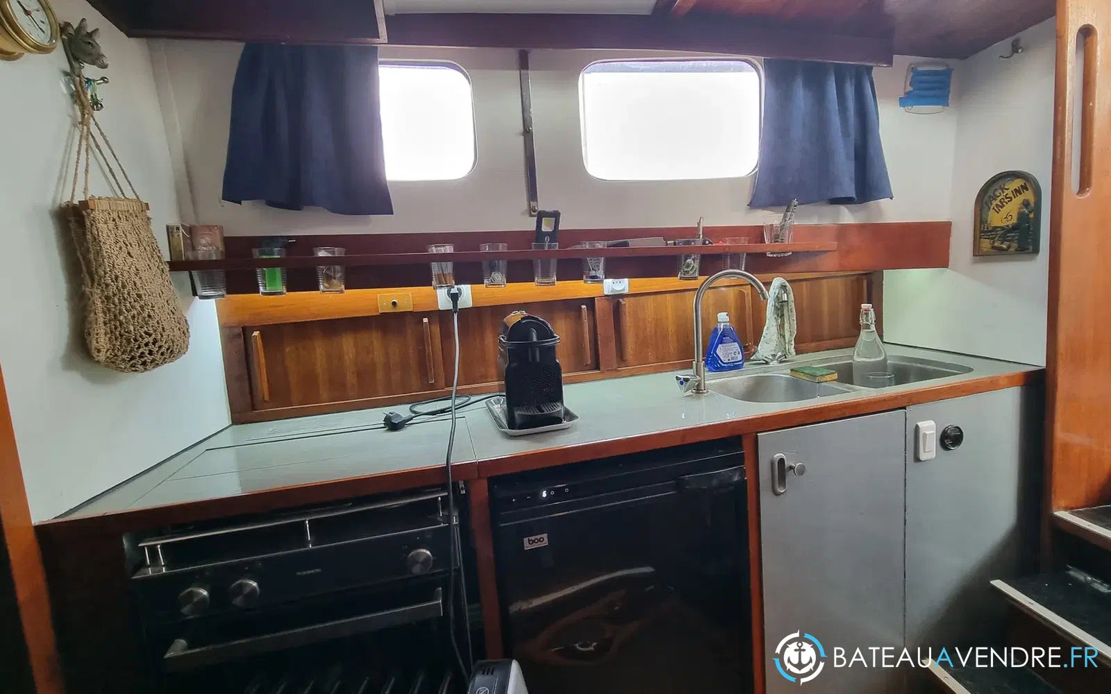 slider 15 Siltala Yachts Nauticat 33