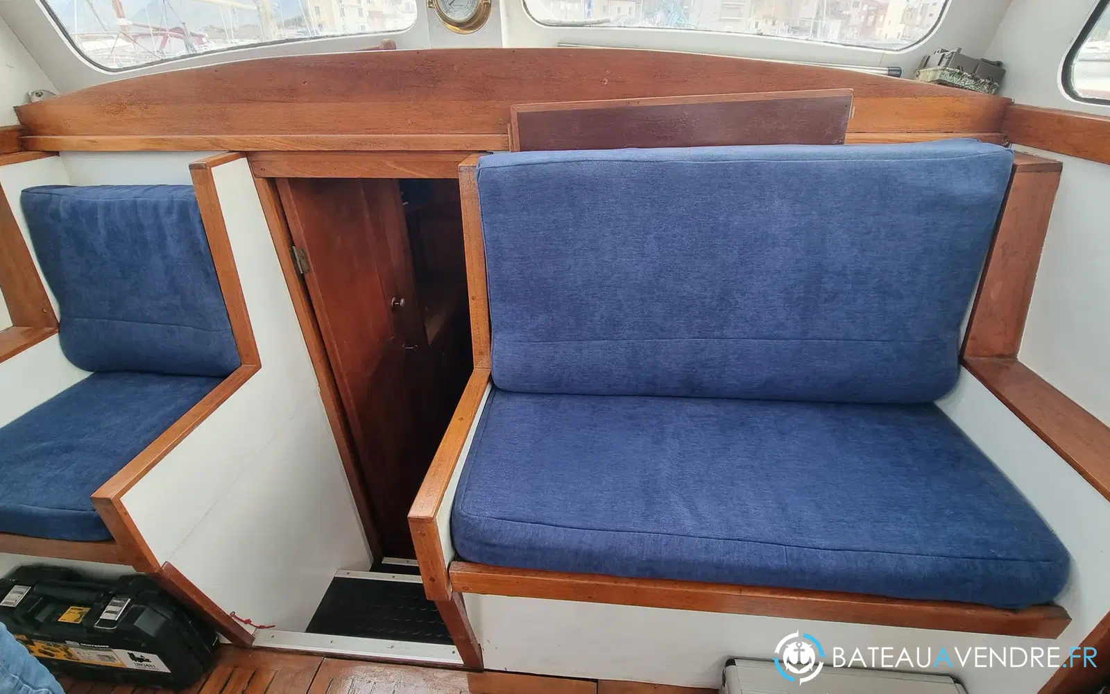 slider 5 Siltala Yachts Nauticat 33