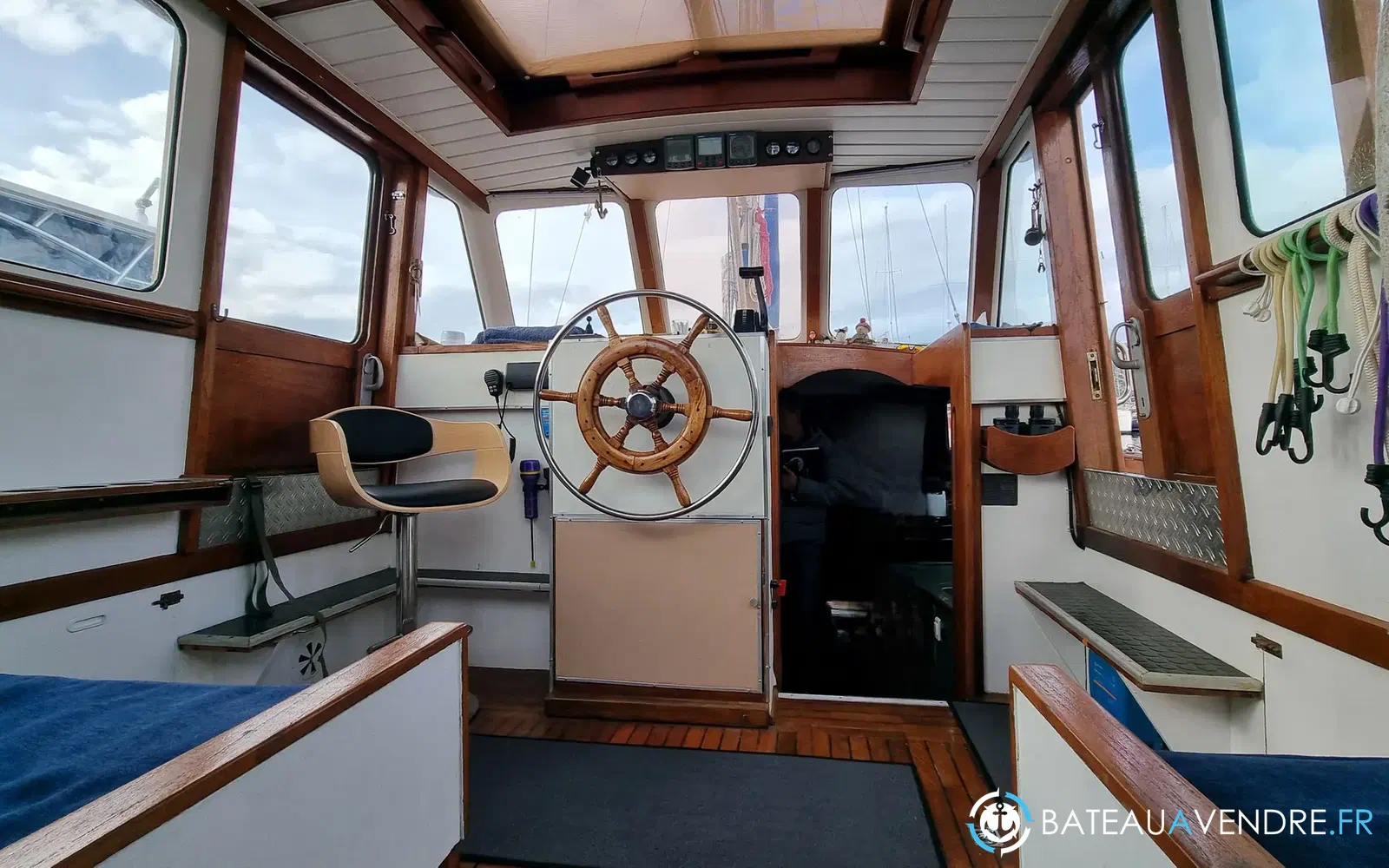 slider 6 Siltala Yachts Nauticat 33