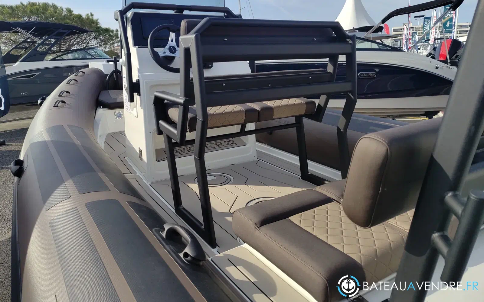 slider 1 Brig Navigator 22