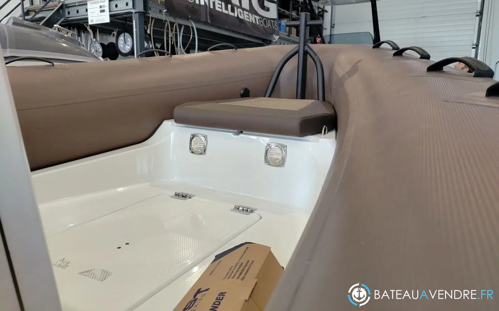 slider 7 Brig Navigator 22