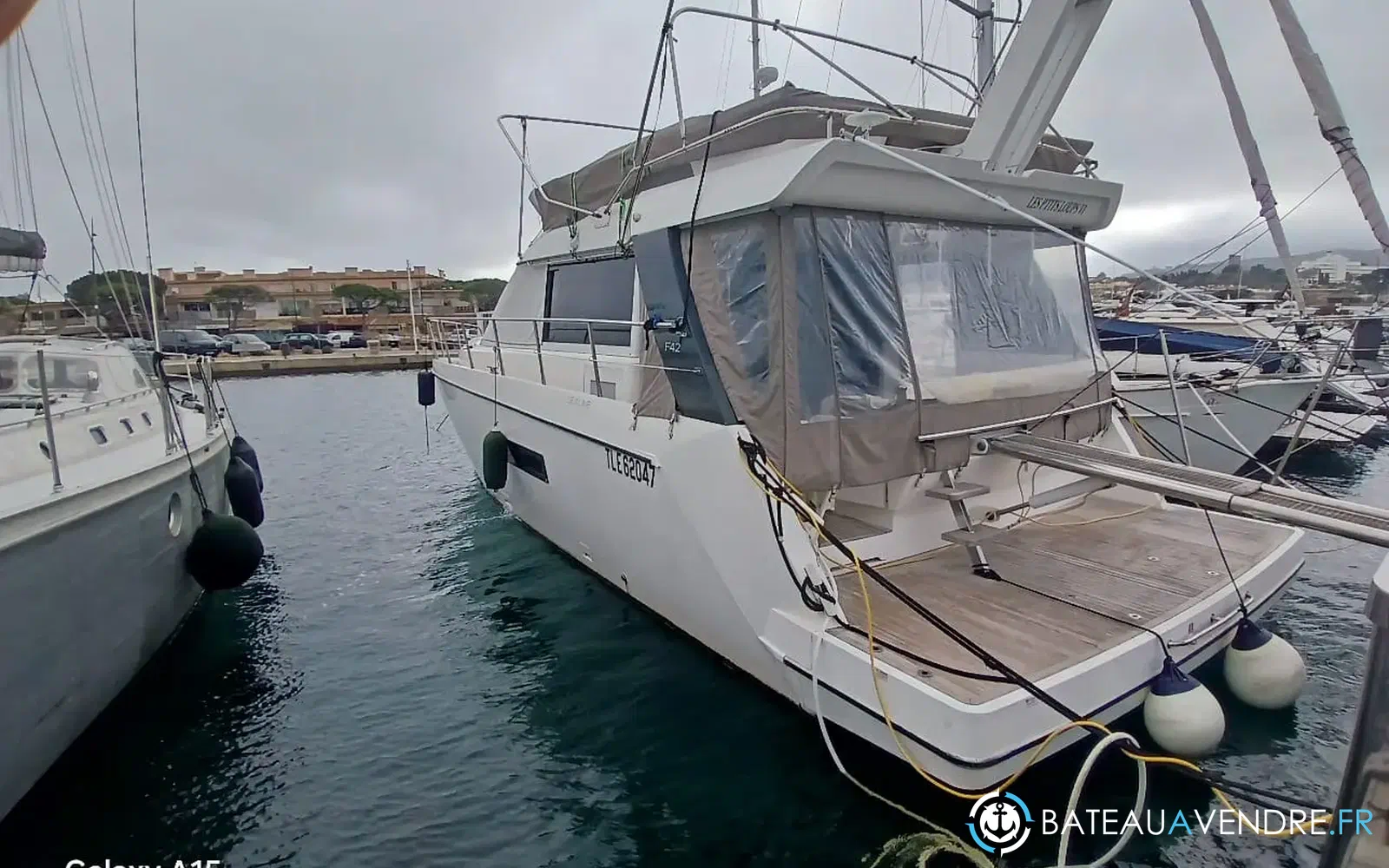 slider 2 Sealine F 42