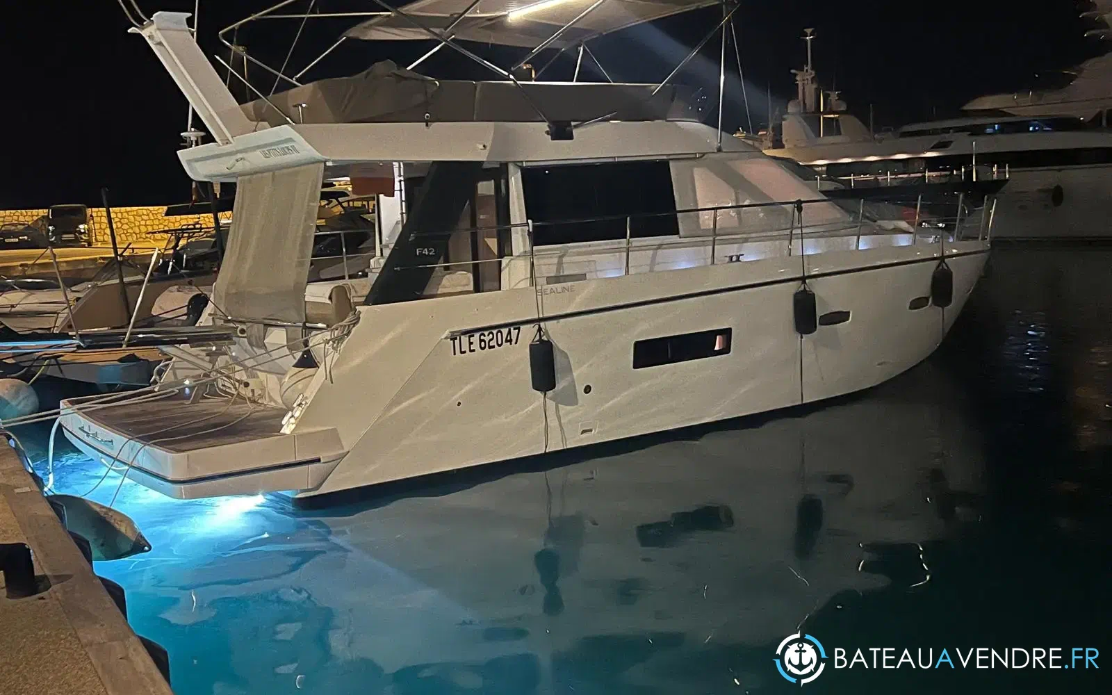 slider 4 Sealine F 42