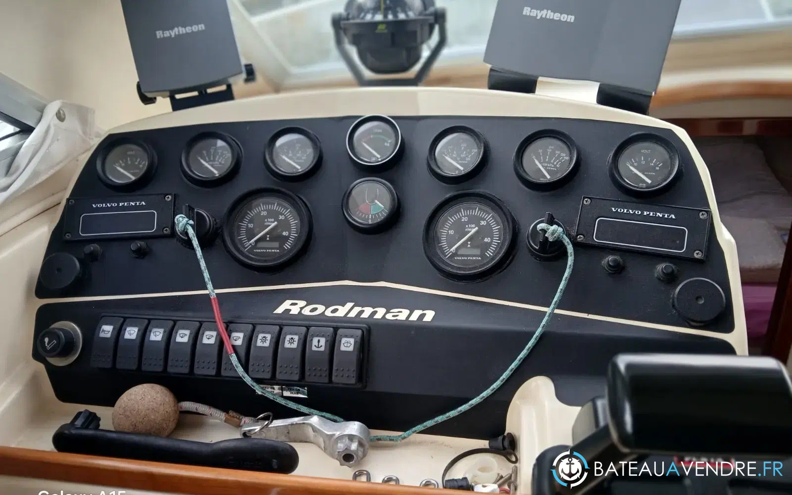 slider 13 Rodman 900 Fly