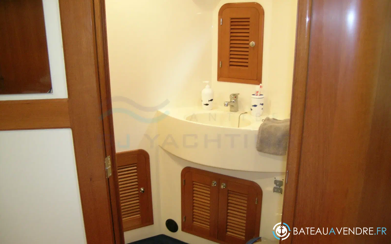 slider 11 Adagio 48 Sundeck