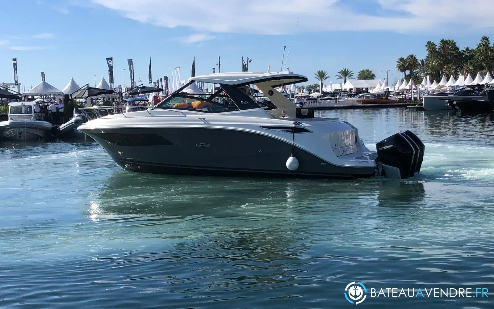 slider 0 Sea Ray 320 Sundancer