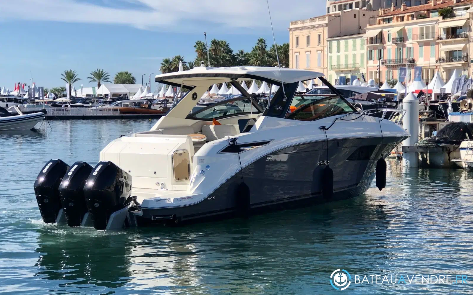 slider 1 Sea Ray 320 Sundancer