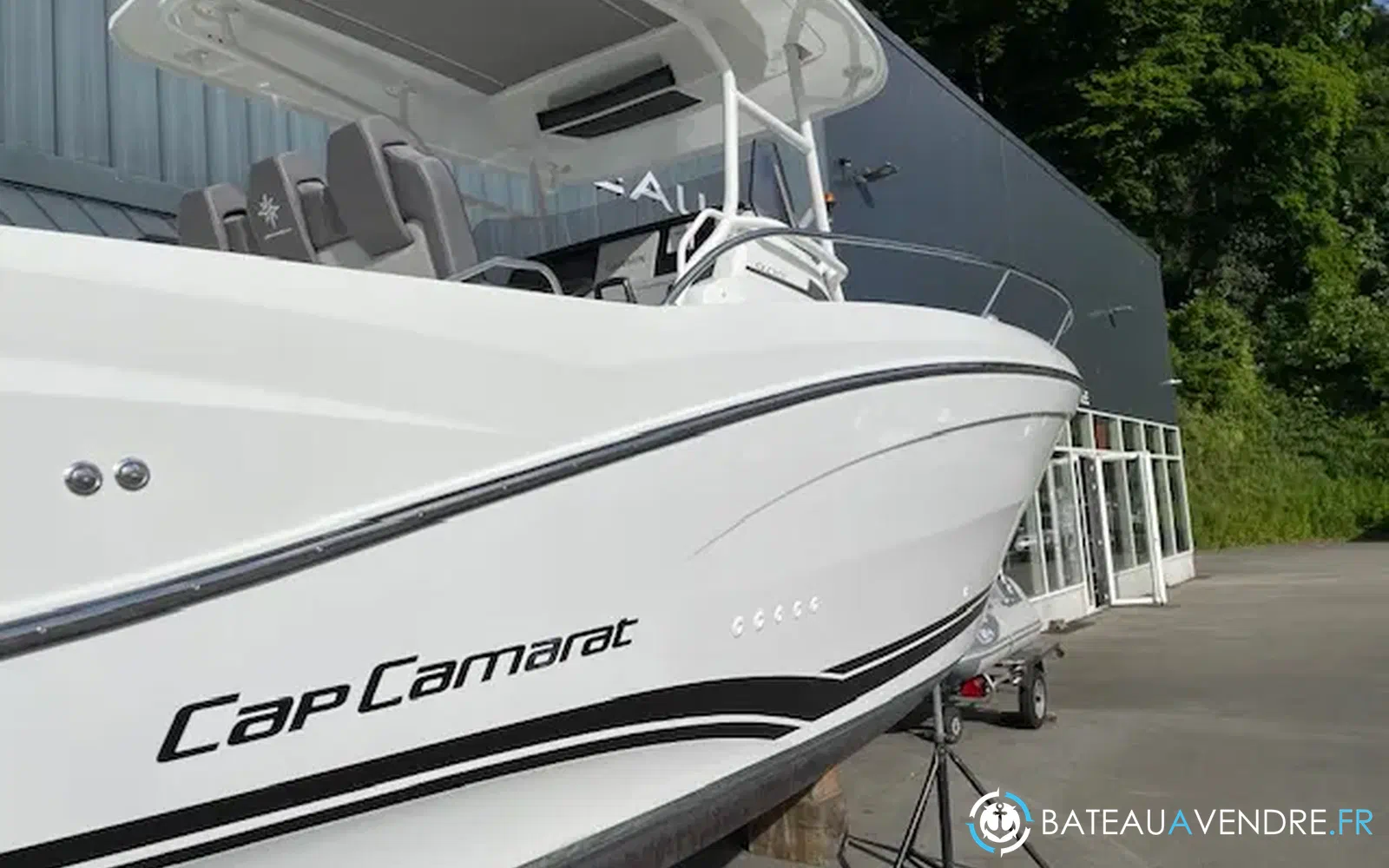 slider 7 Jeanneau Cap Camarat 9.0 CC