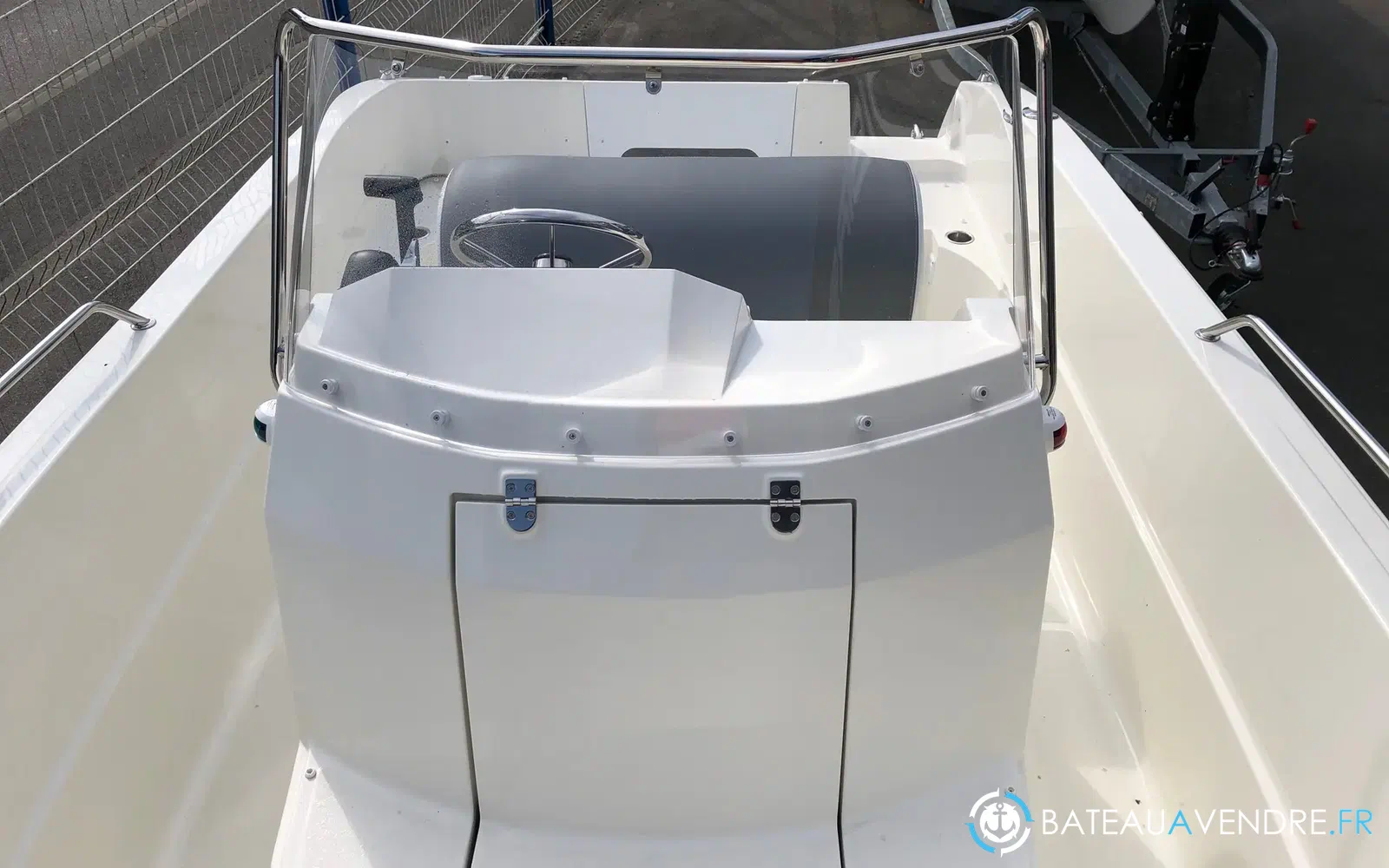 slider 5 Pacific Craft 545 Open