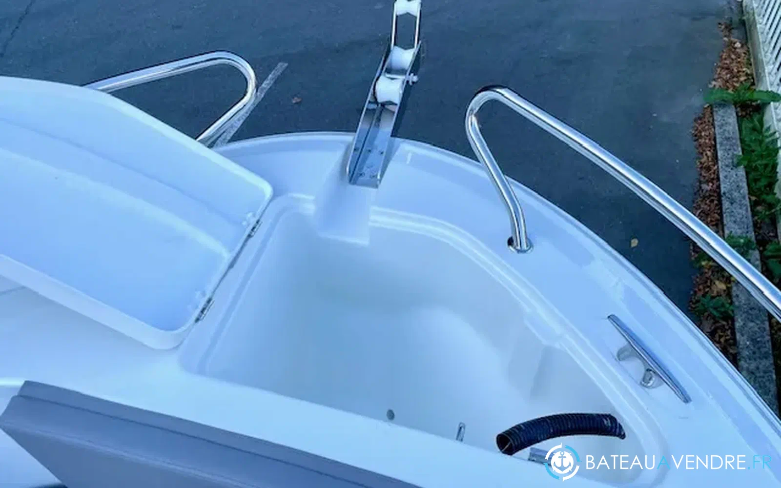 slider 3 Pacific Craft 625 Open