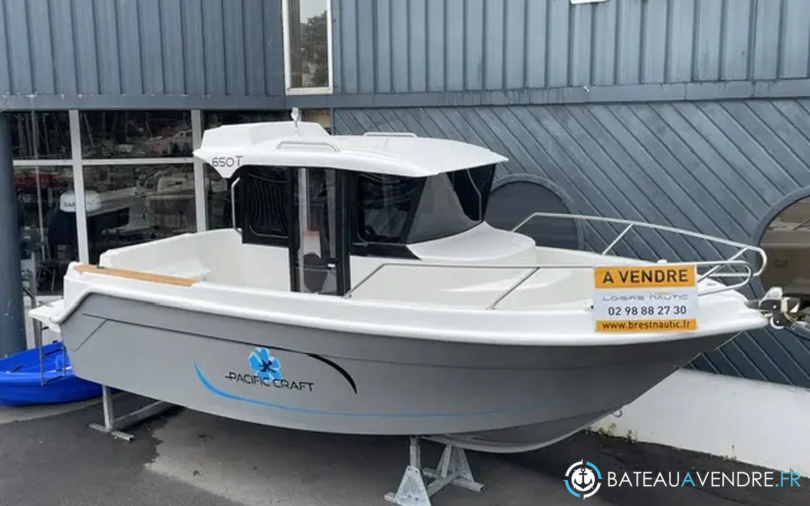 slider 1 Pacific Craft 650 TIMONIER