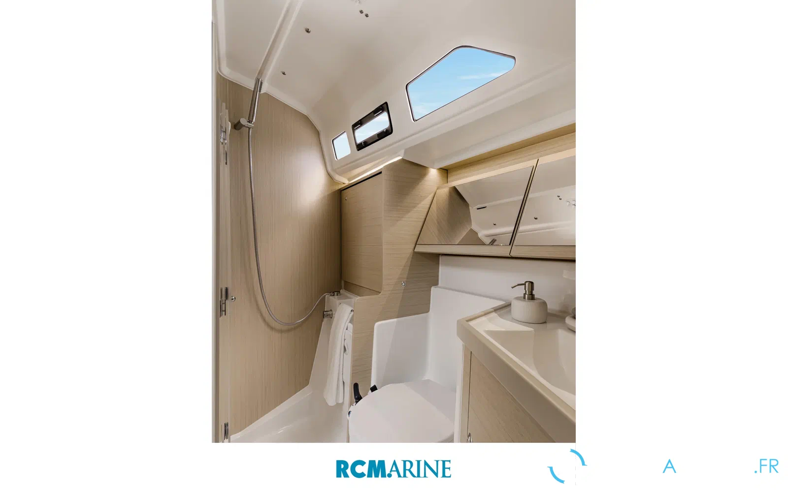 slider 22 Beneteau Oceanis 40.1