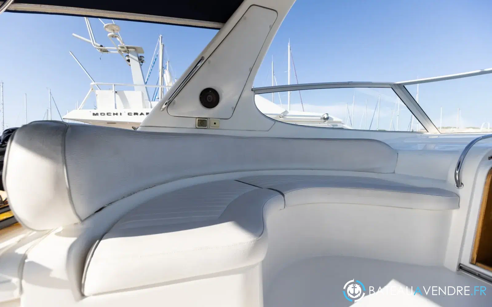 slider 13 Sealine Ambassador 380