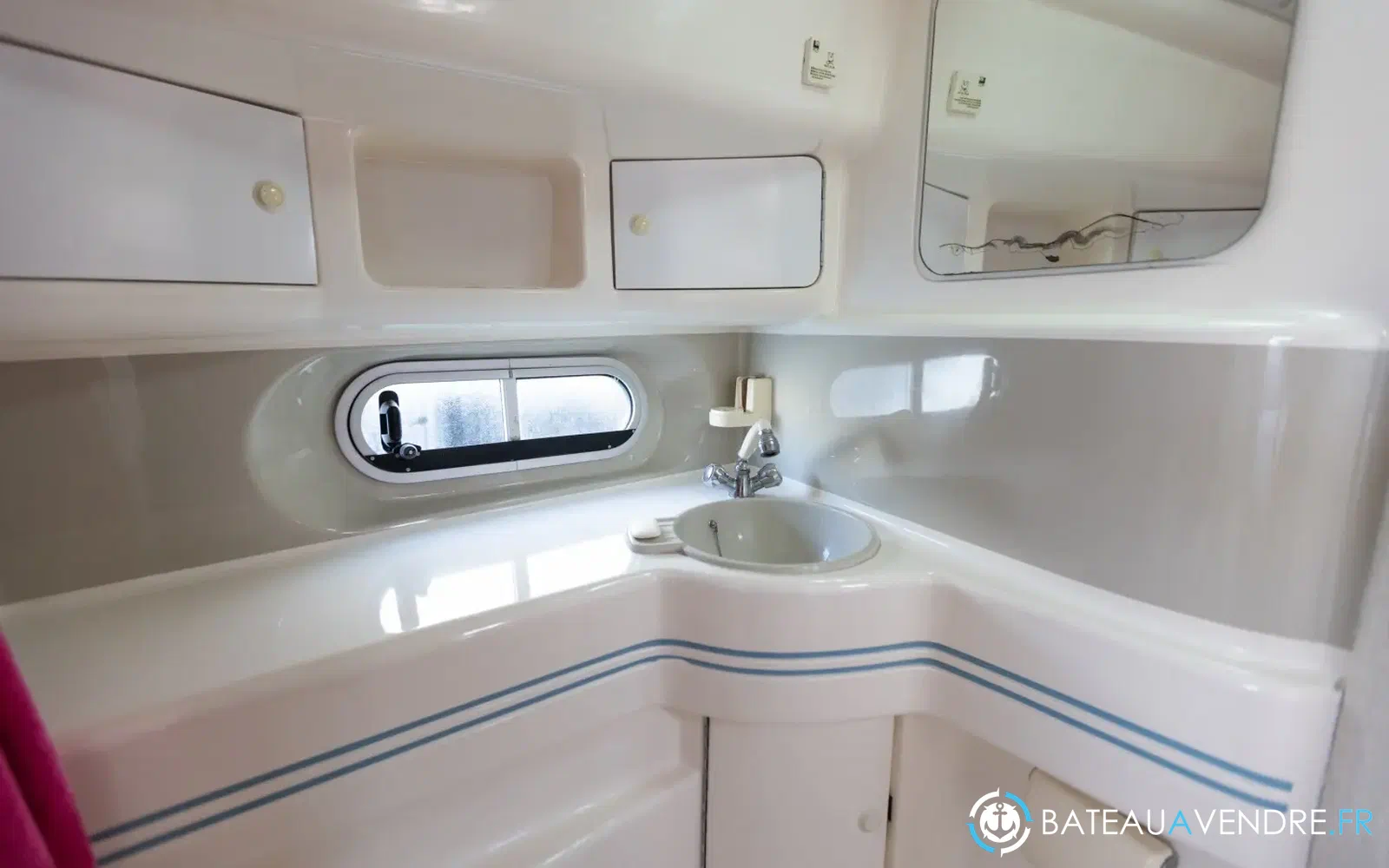 slider 27 Sealine Ambassador 380