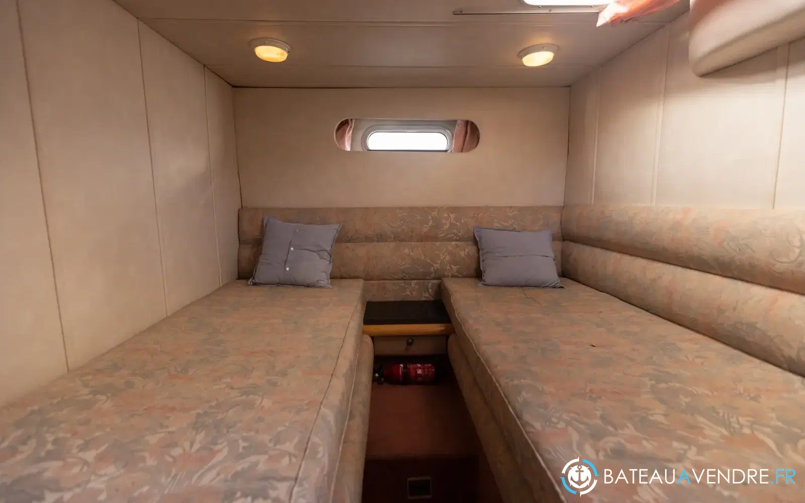 slider 28 Sealine Ambassador 380