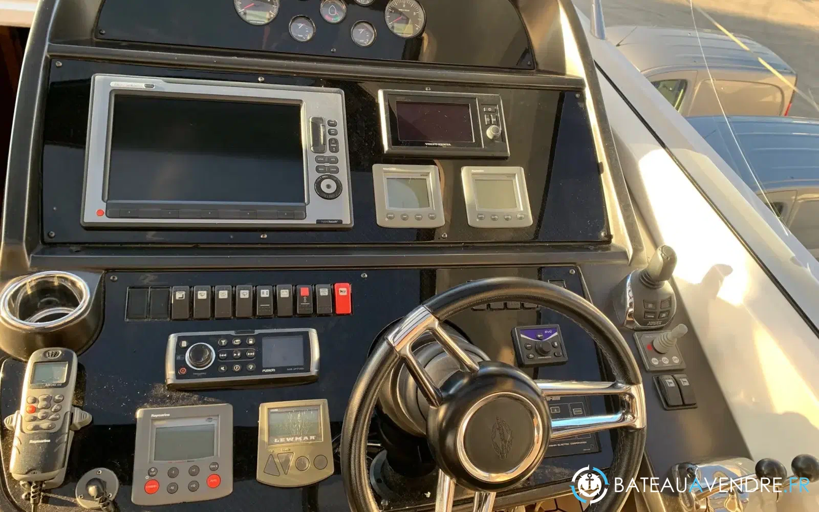 slider 17 Sunseeker Portofino 48