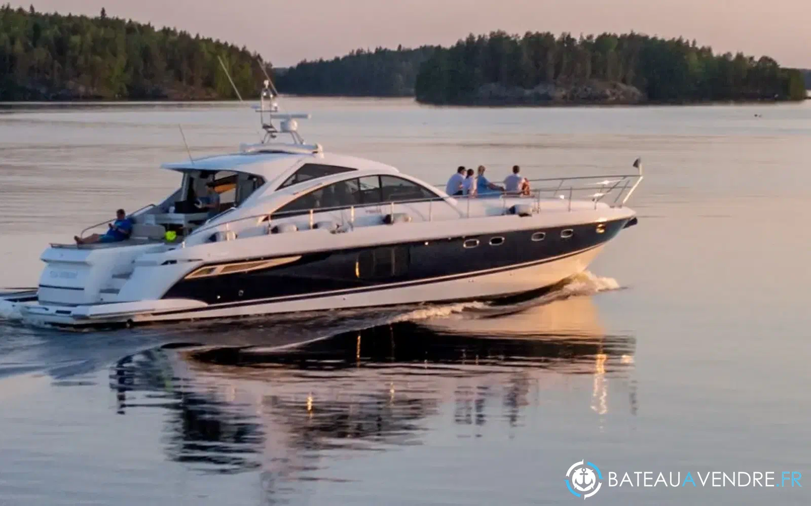 slider 0 Fairline Targa 64 Gran Turismo