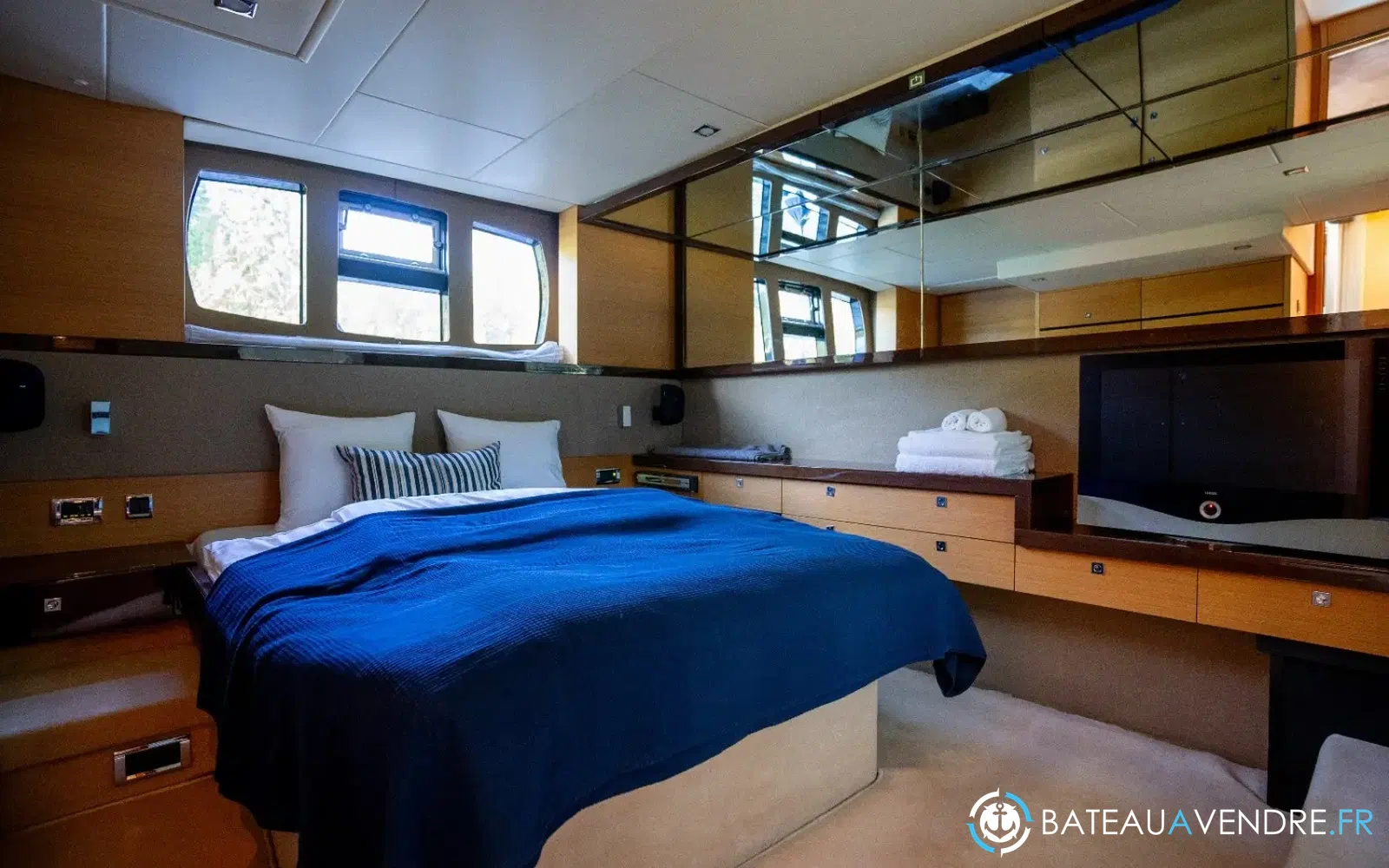 slider 9 Fairline Targa 64 Gran Turismo