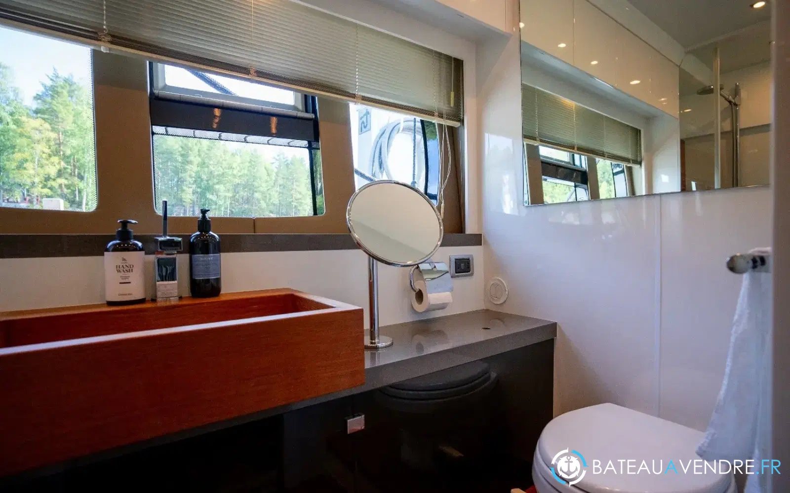 slider 11 Fairline Targa 64 Gran Turismo