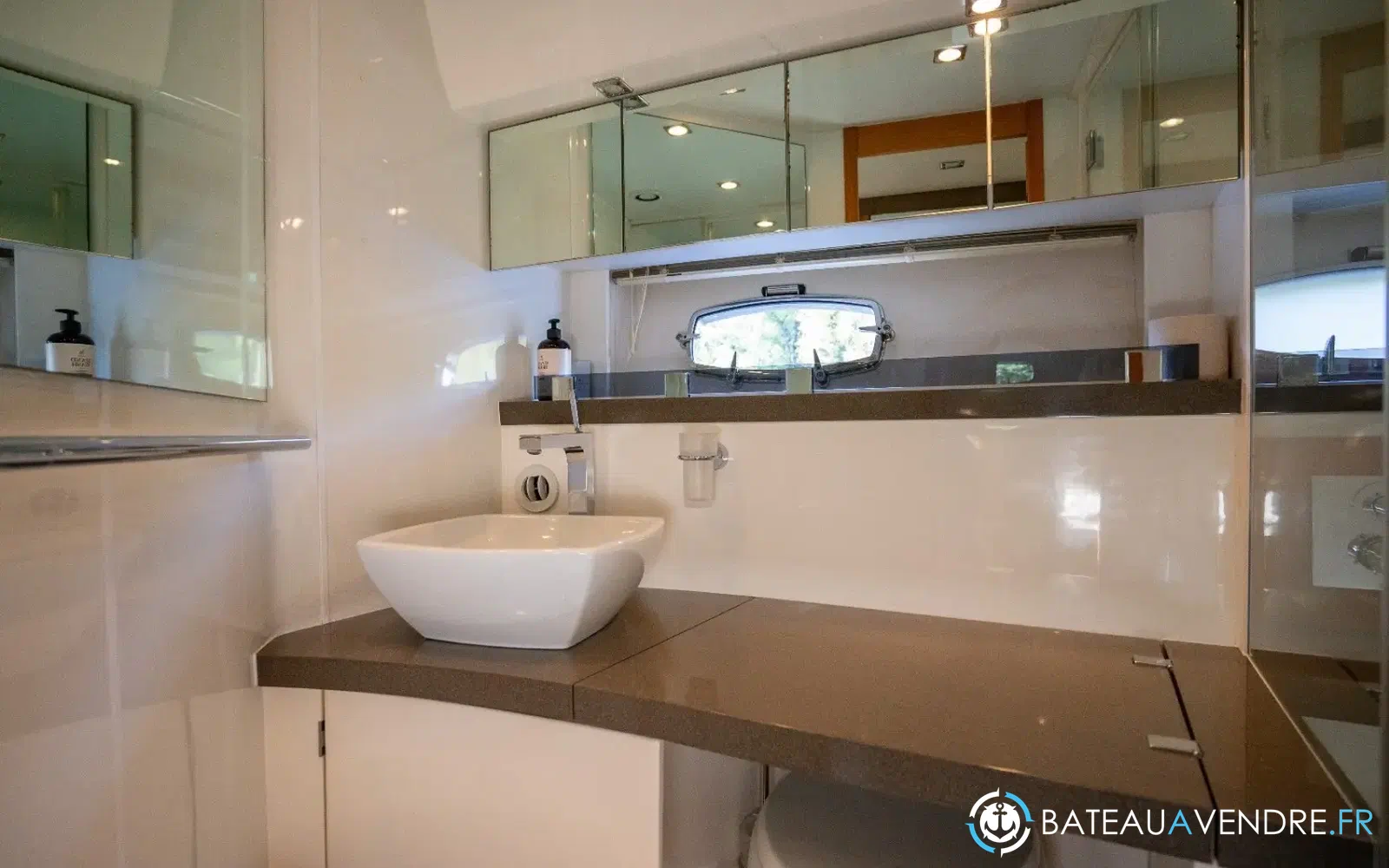 slider 14 Fairline Targa 64 Gran Turismo