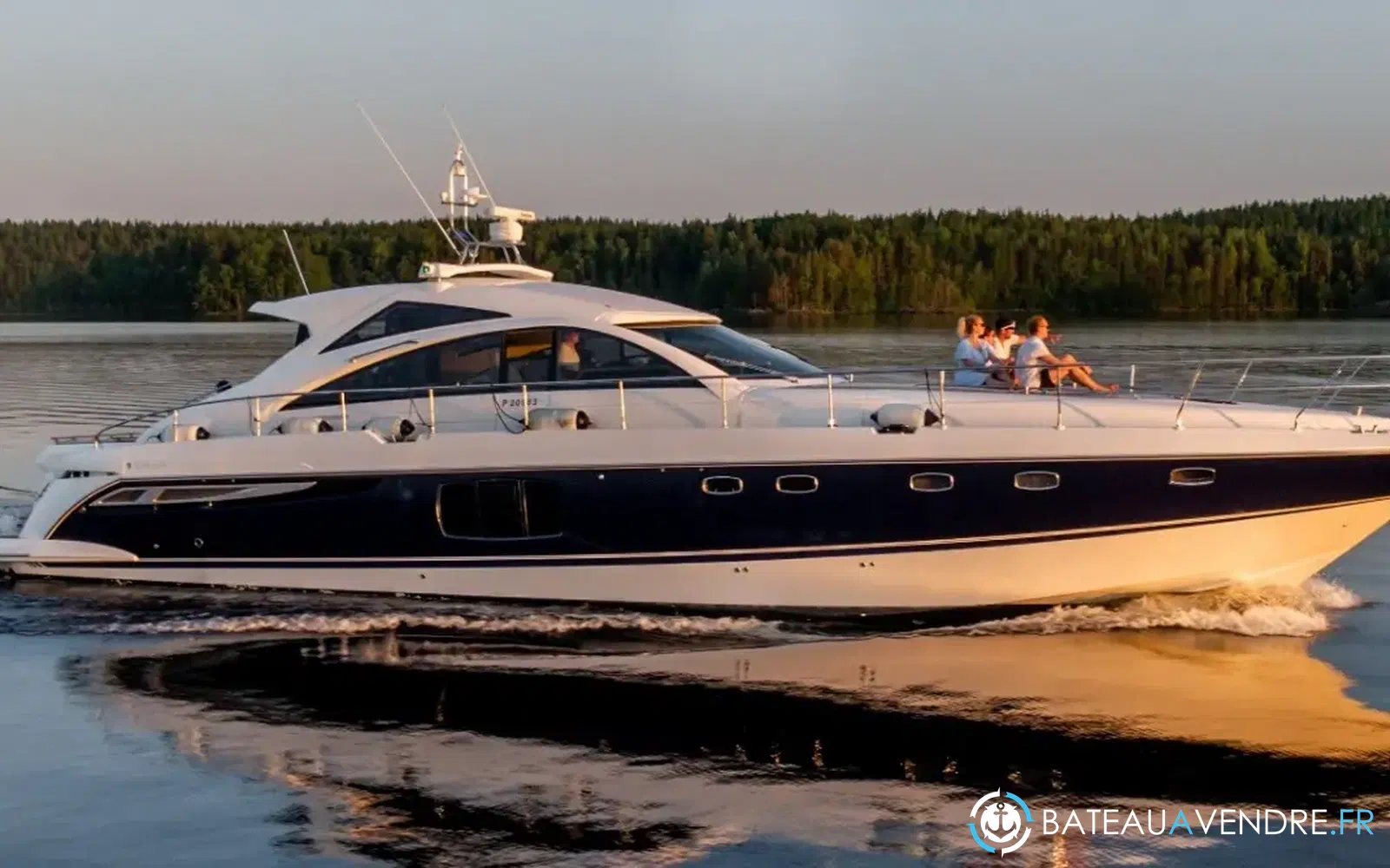 slider 1 Fairline Targa 64 Gran Turismo