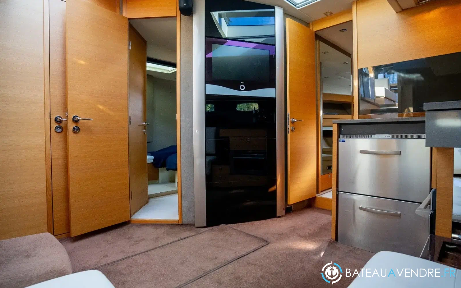 slider 8 Fairline Targa 64 Gran Turismo