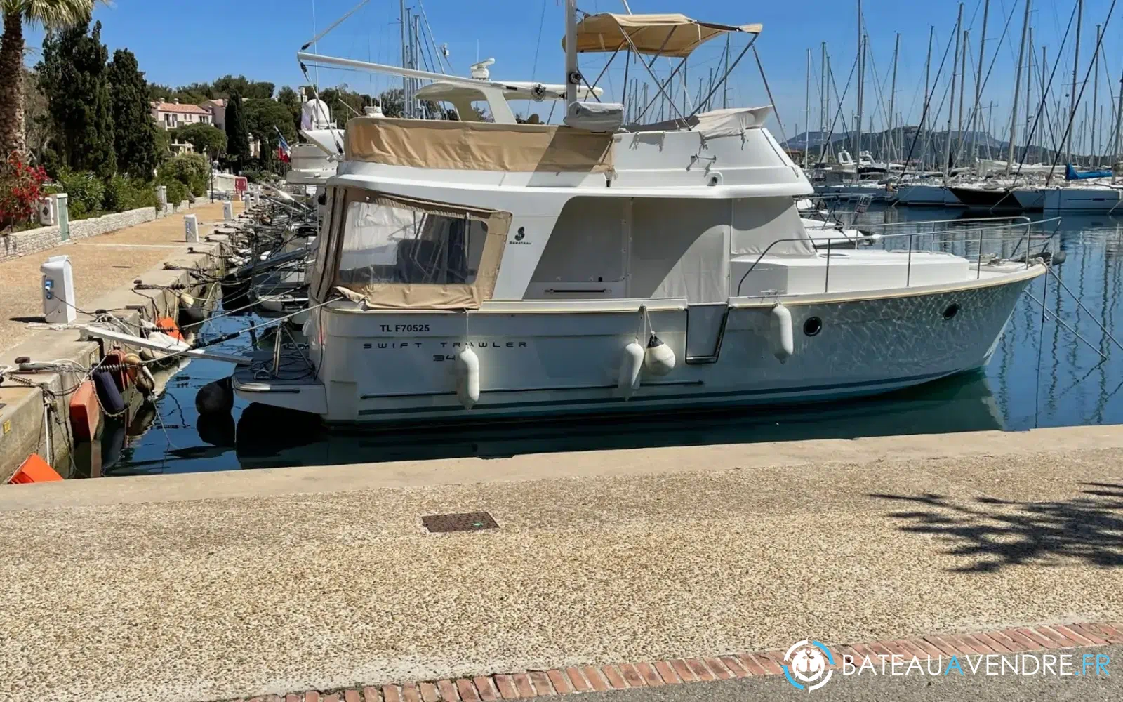 slider 43 Beneteau Swift Trawler 34 Fly