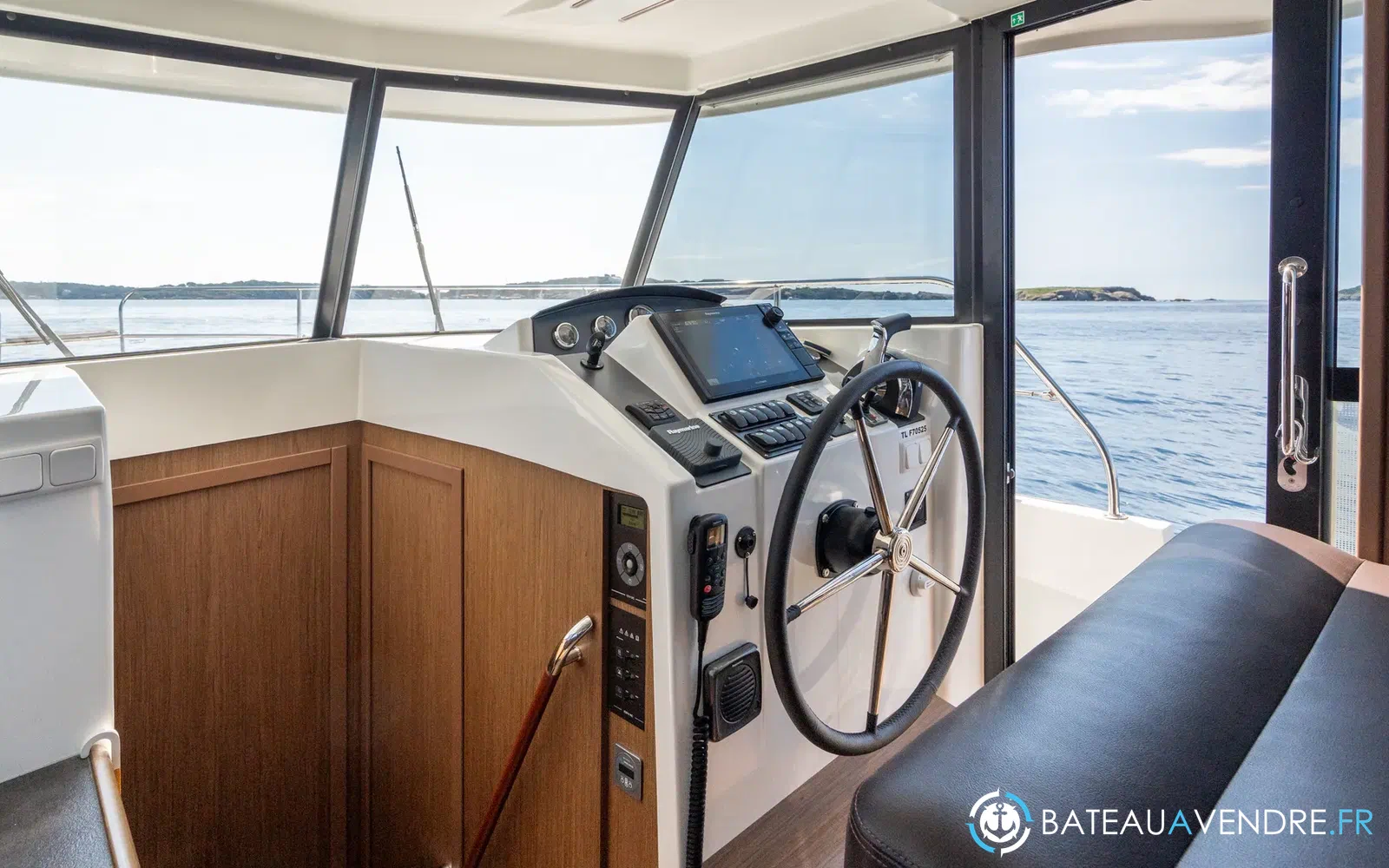 slider 19 Beneteau Swift Trawler 34 Fly