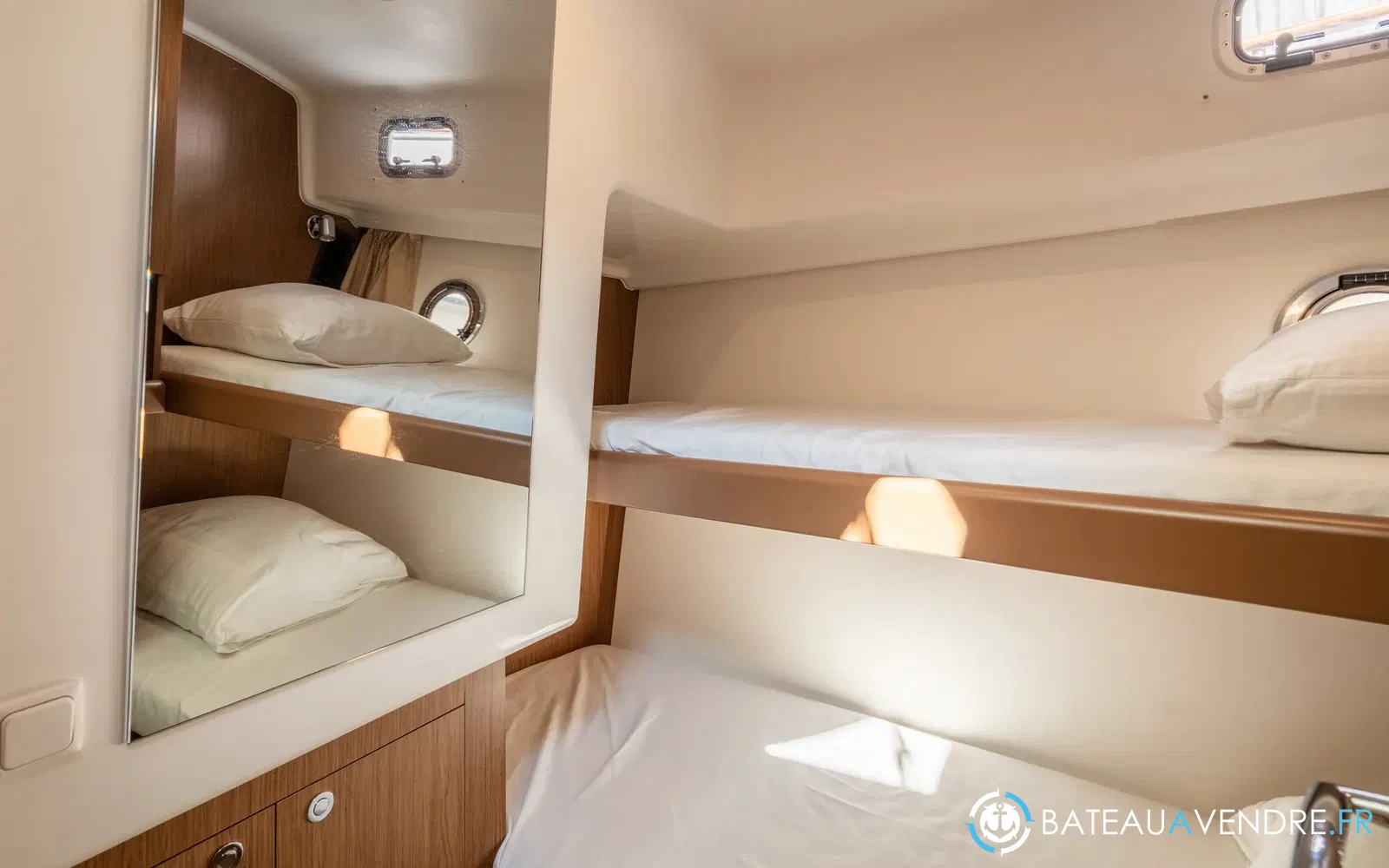 slider 23 Beneteau Swift Trawler 34 Fly