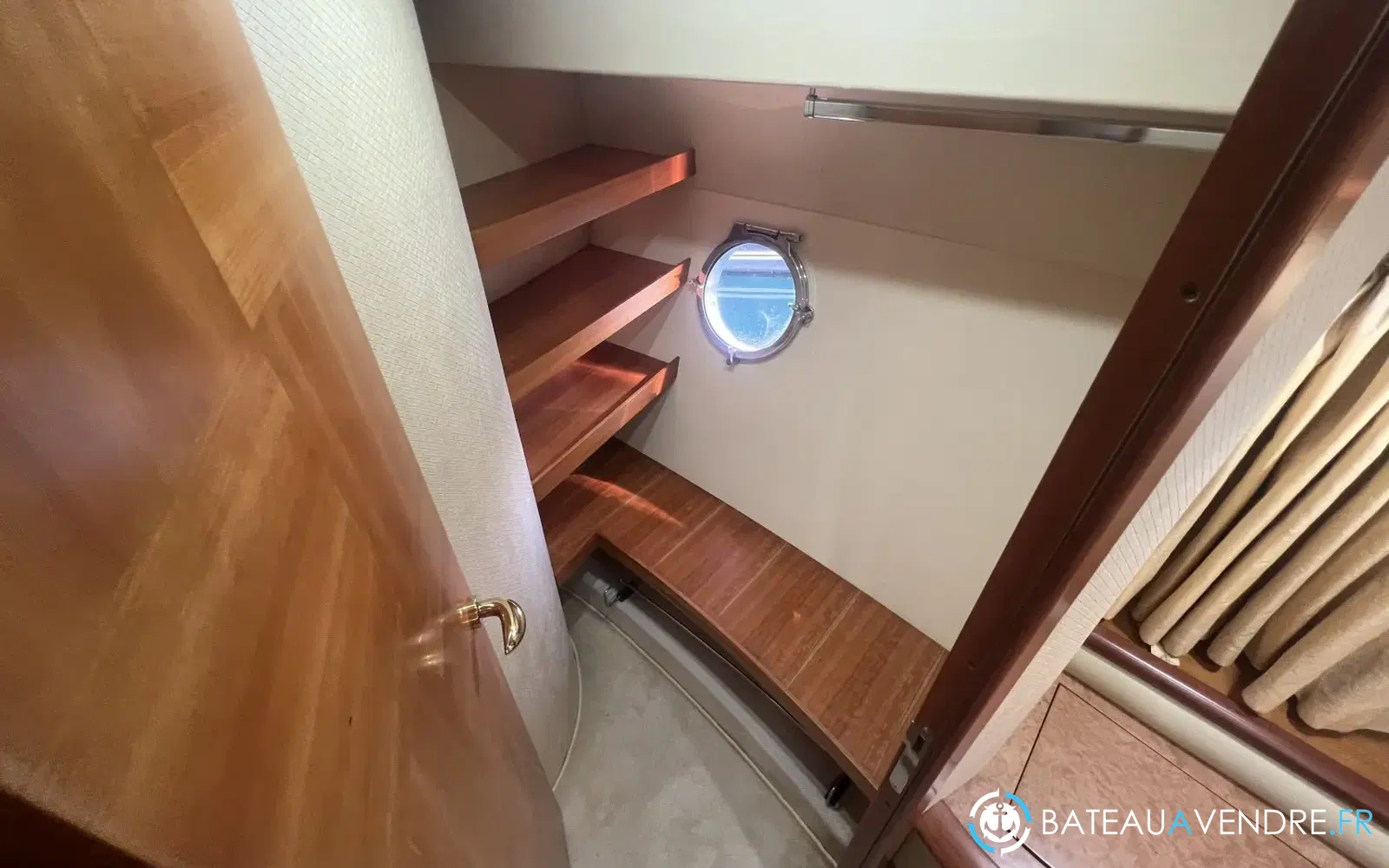 slider 33 Azimut 62