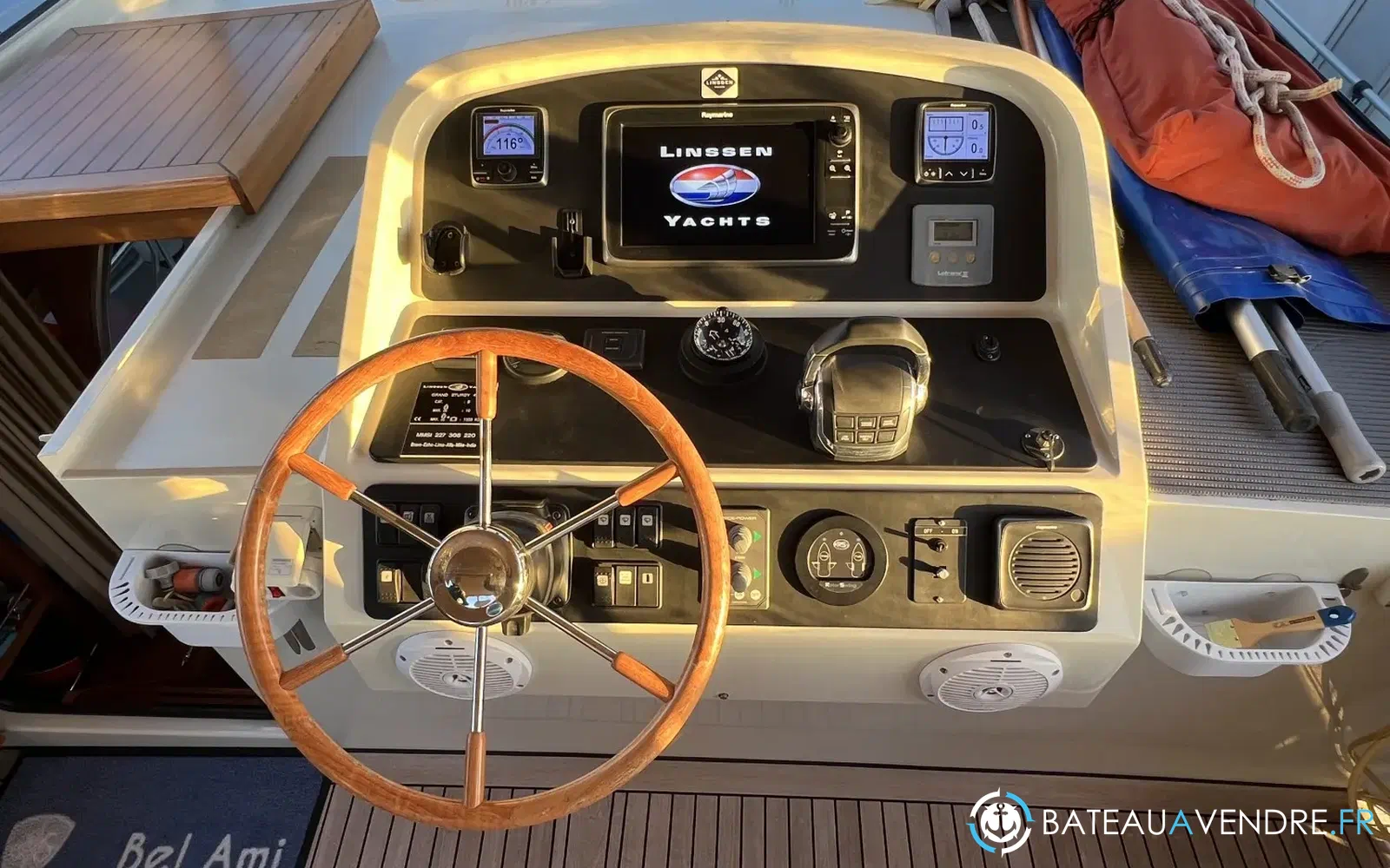 slider 11 Linssen Grand Sturdy 43.9 AC