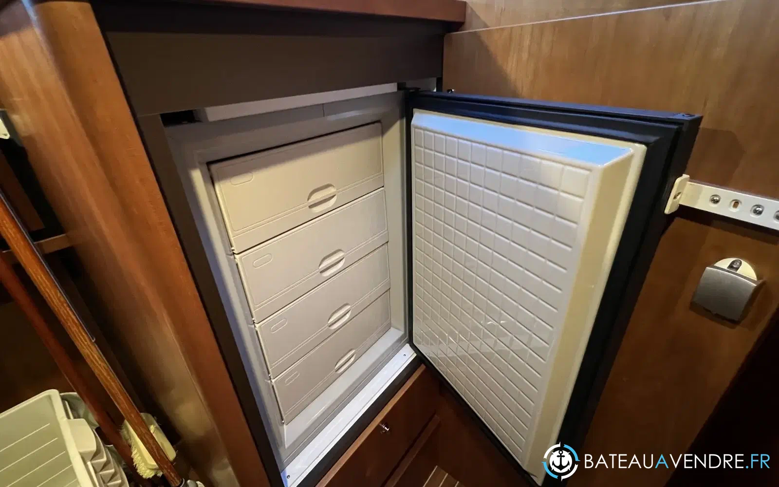 slider 30 Linssen Grand Sturdy 43.9 AC