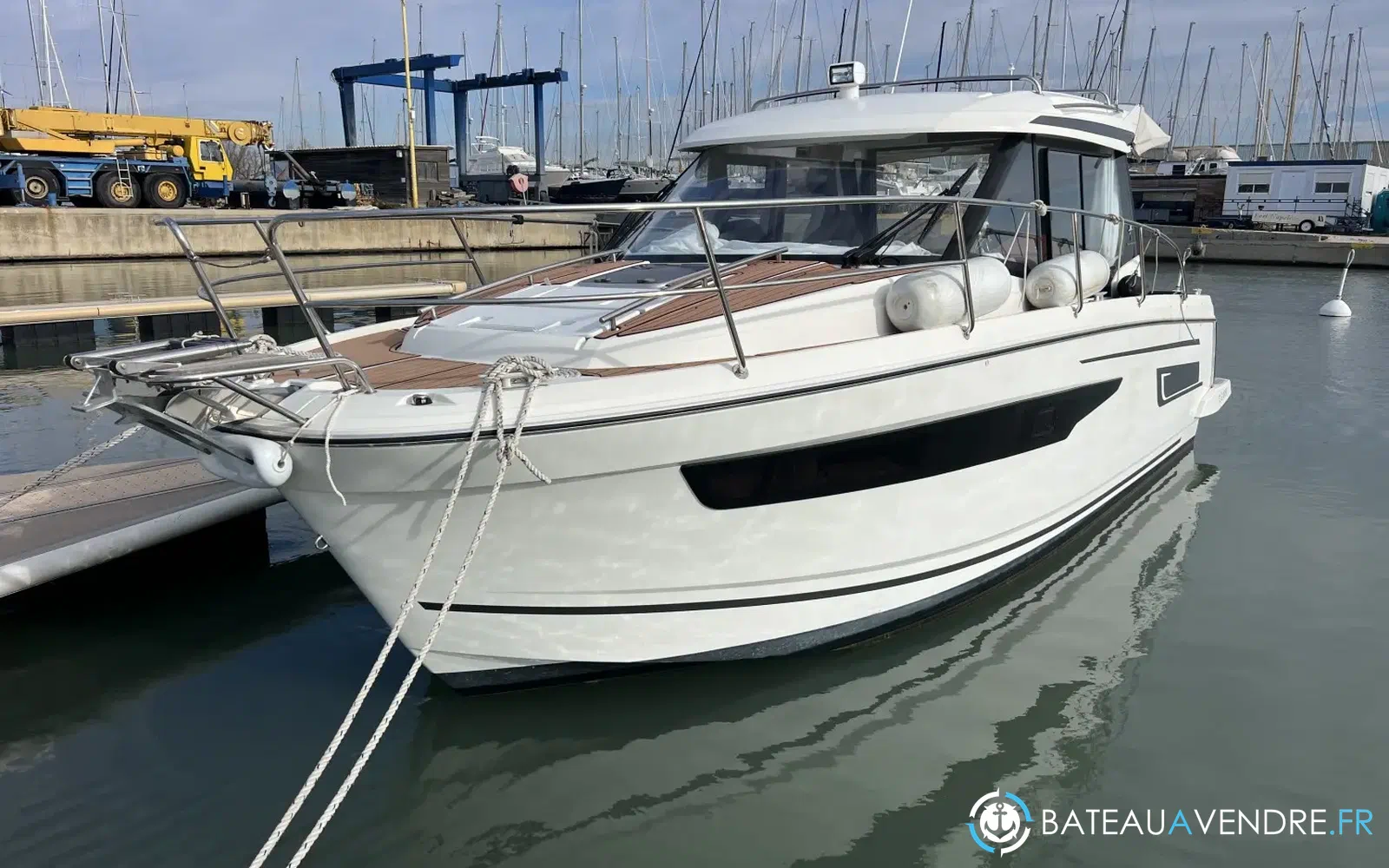 slider 0 Jeanneau Merry Fisher 895 Offshore