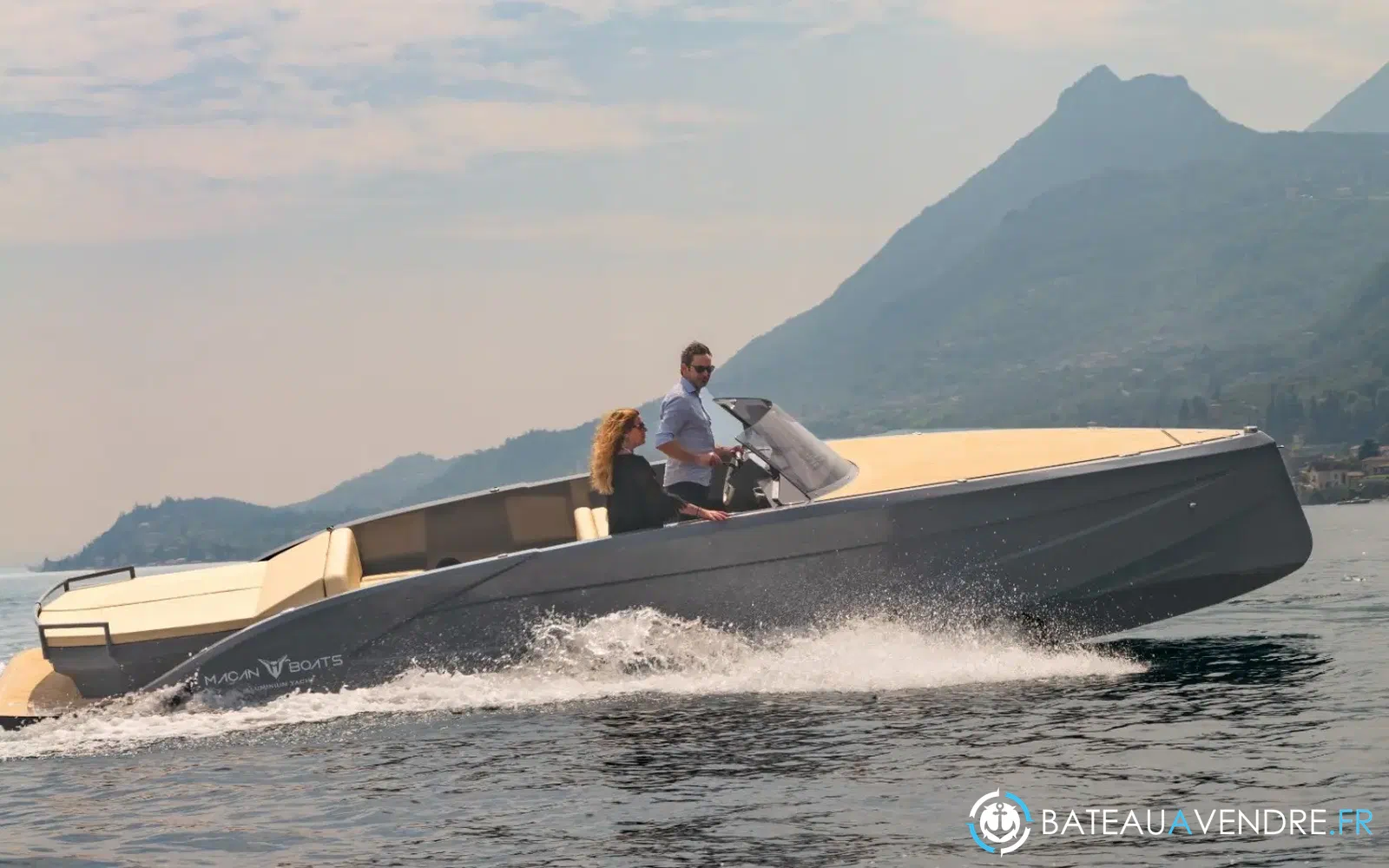 slider 9 Macan Boats 28 Sport