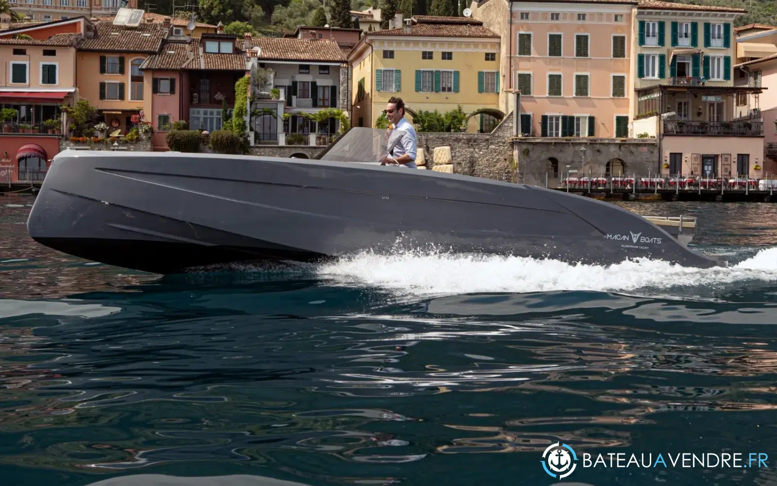slider 19 Macan Boats 28 Sport