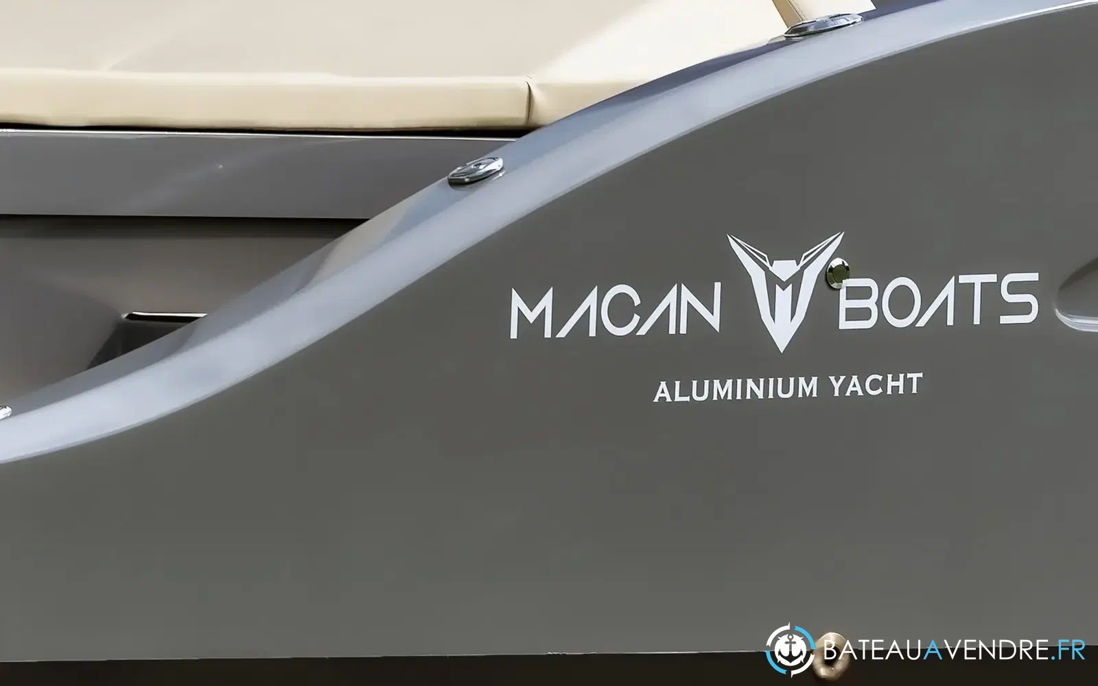 slider 2 Macan Boats 28 Sport