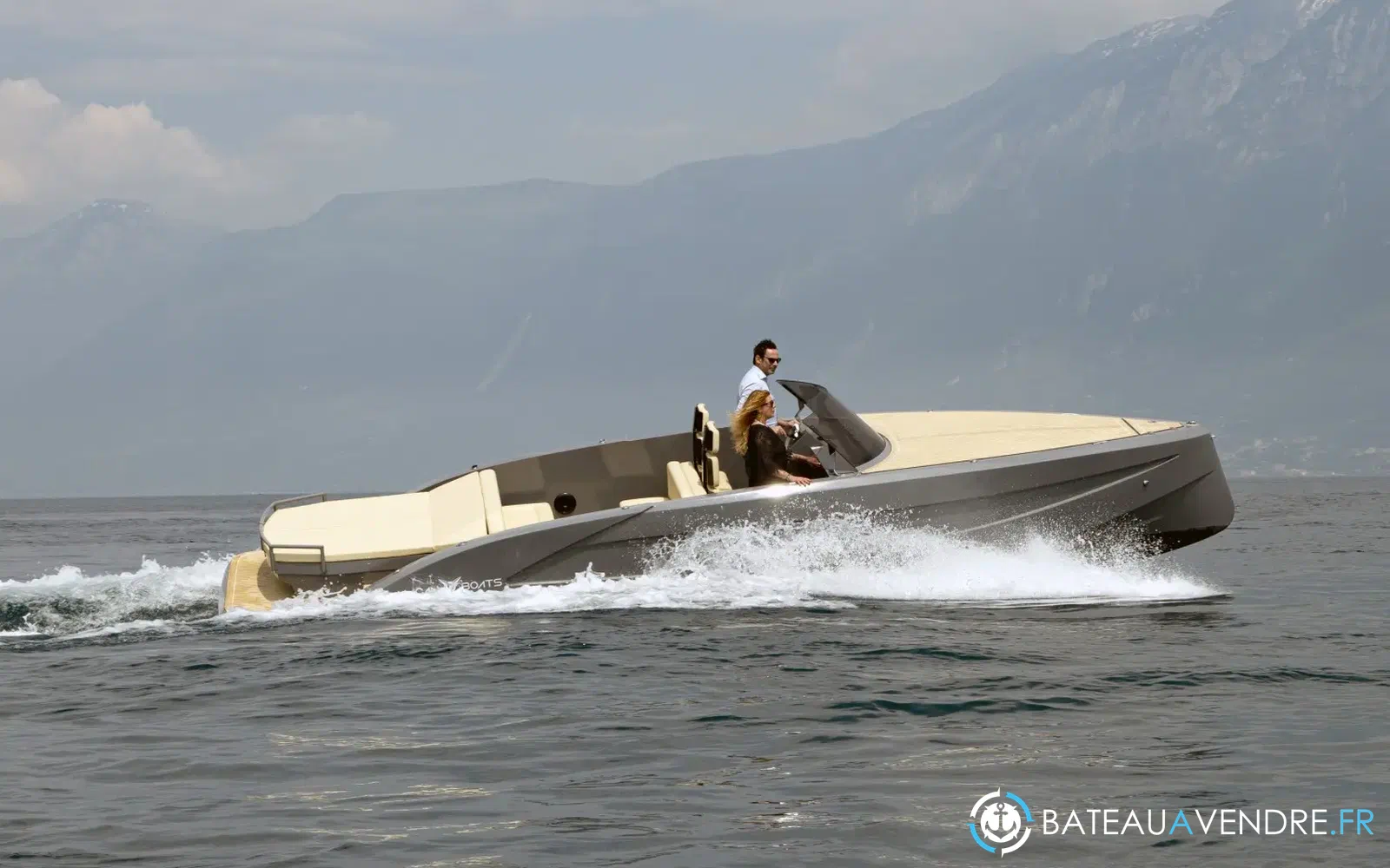 slider 19 Macan Boats 28 Sport