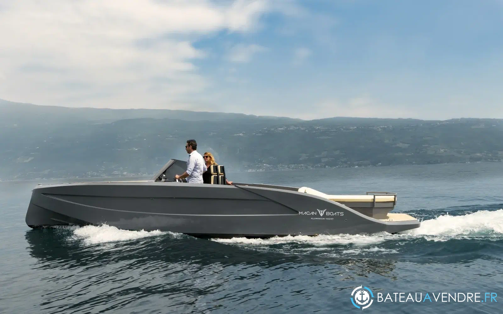 slider 1 Macan Boats 28 Sport