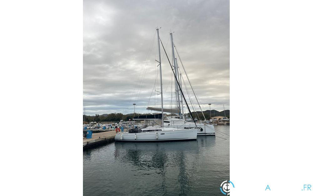 Beneteau Oceanis 37 photo 3