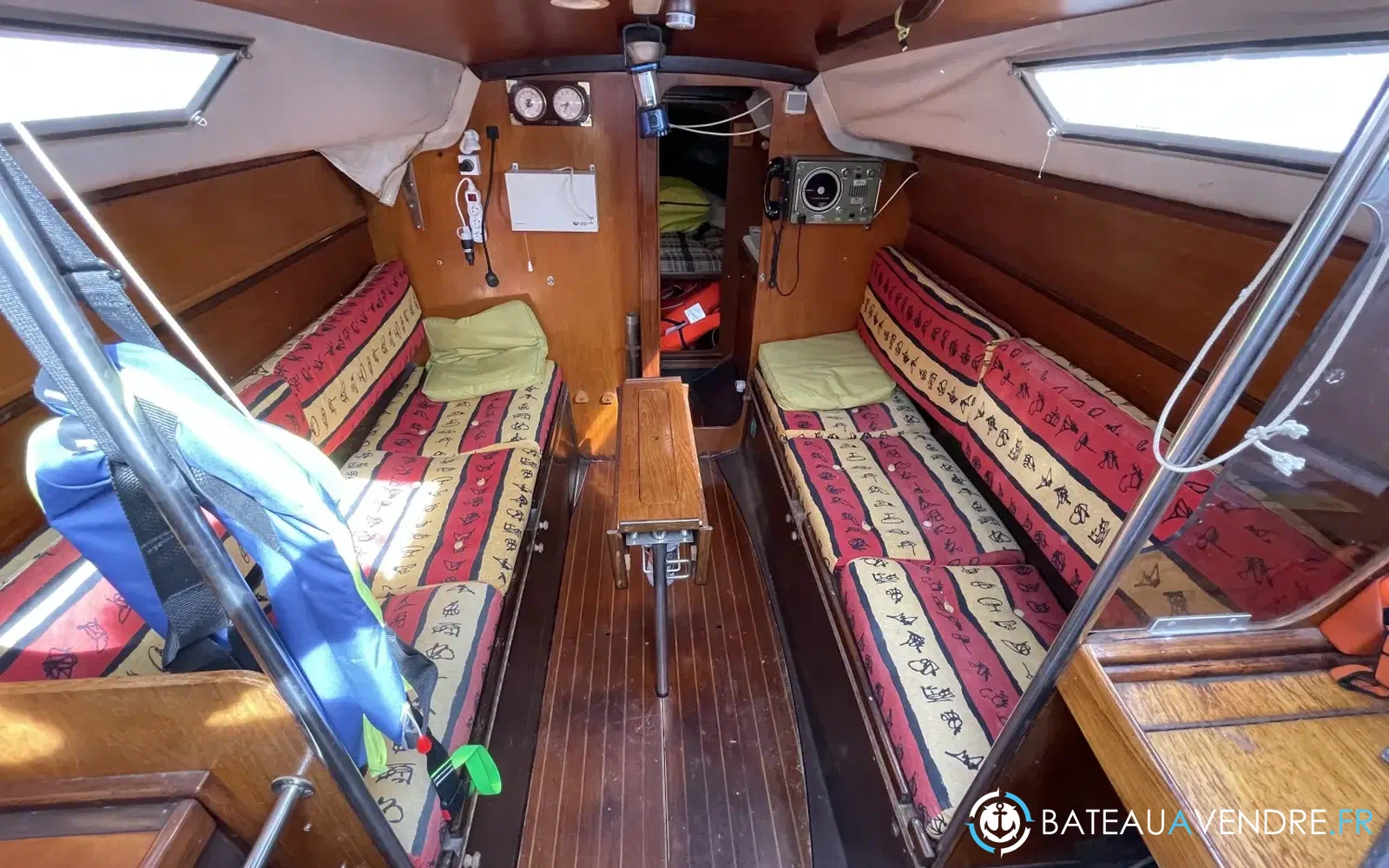 slider 9 Beneteau First 30