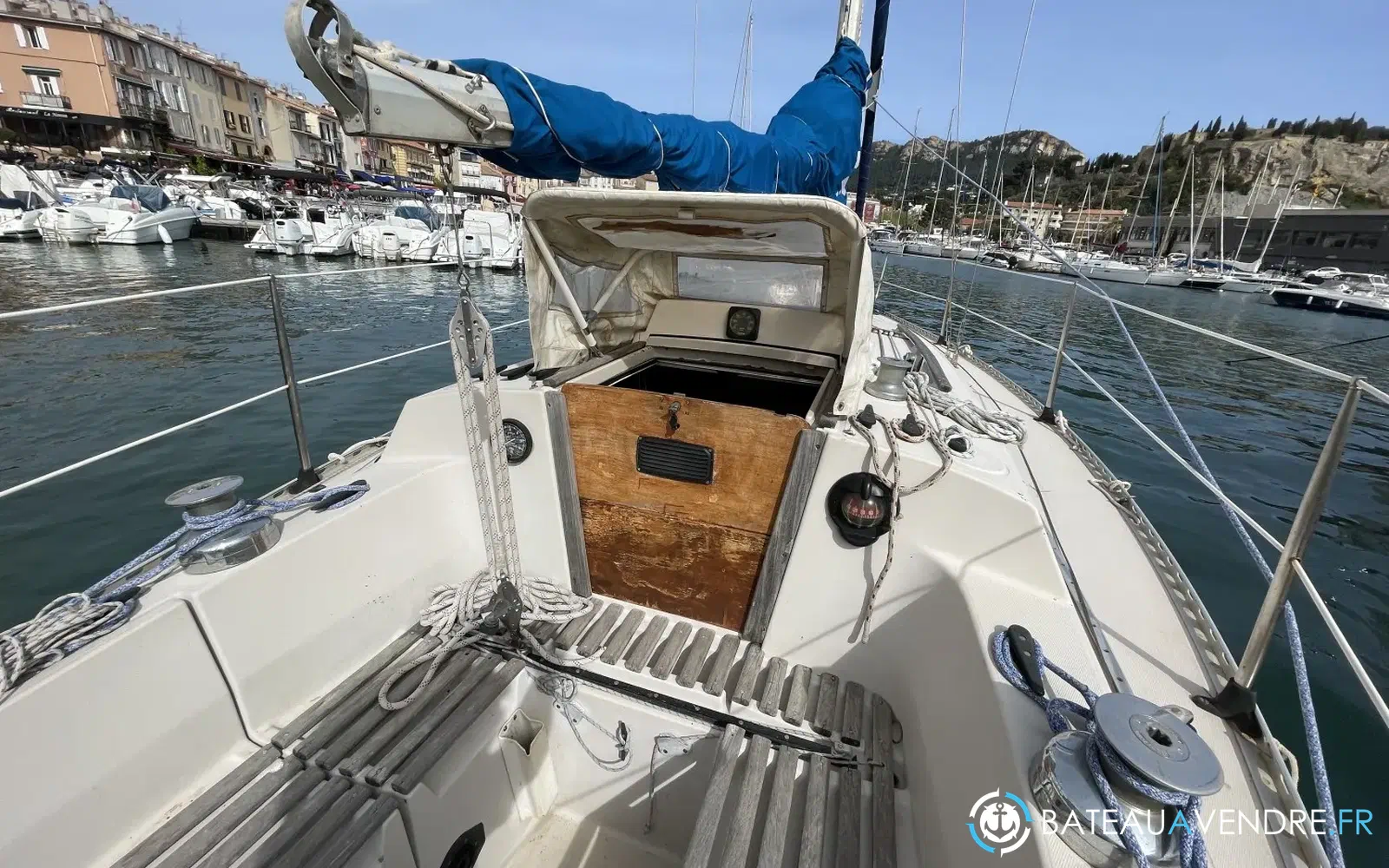 slider 7 Beneteau First 30