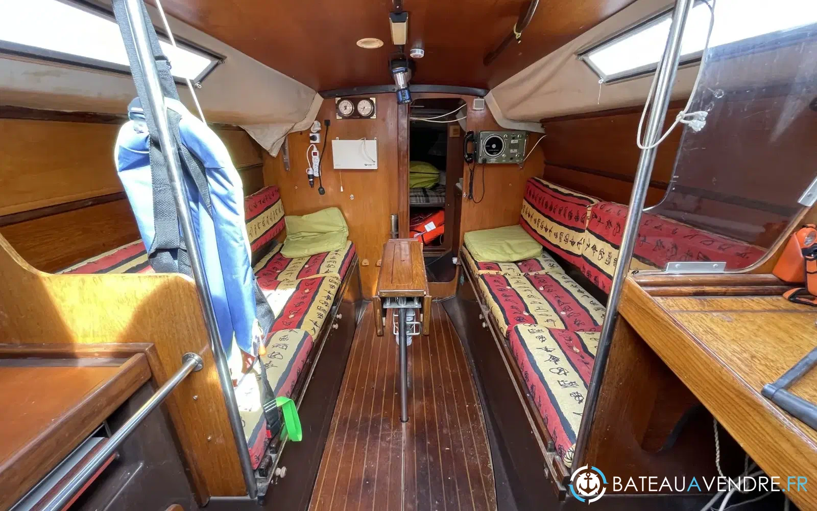 slider 8 Beneteau First 30