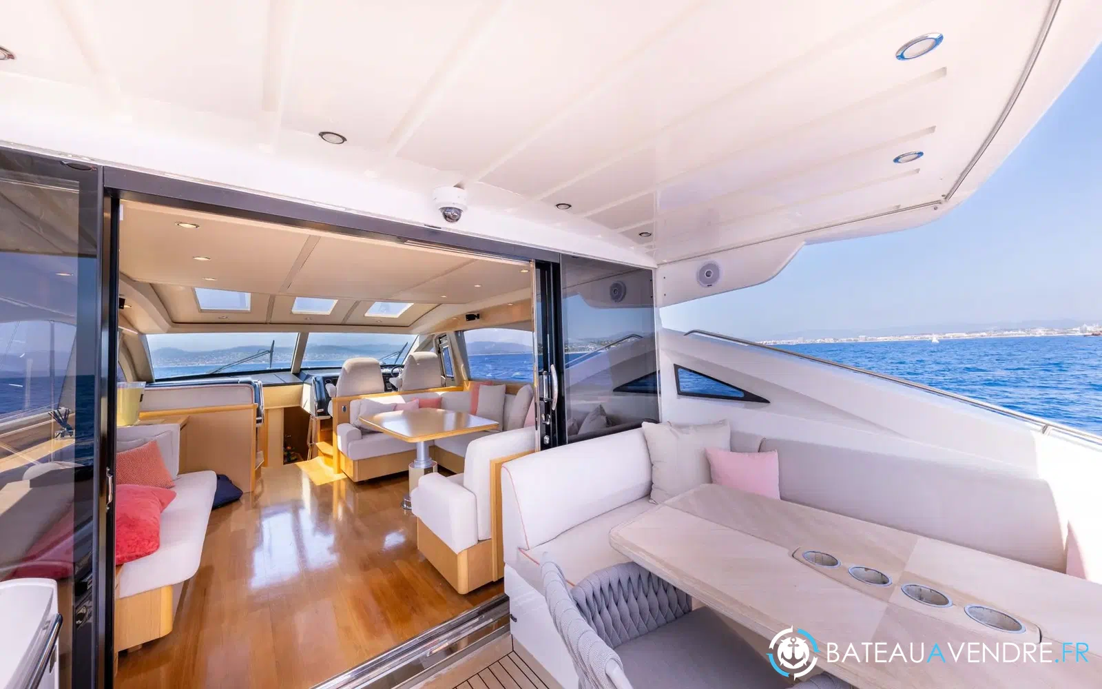 slider 14 Princess V70