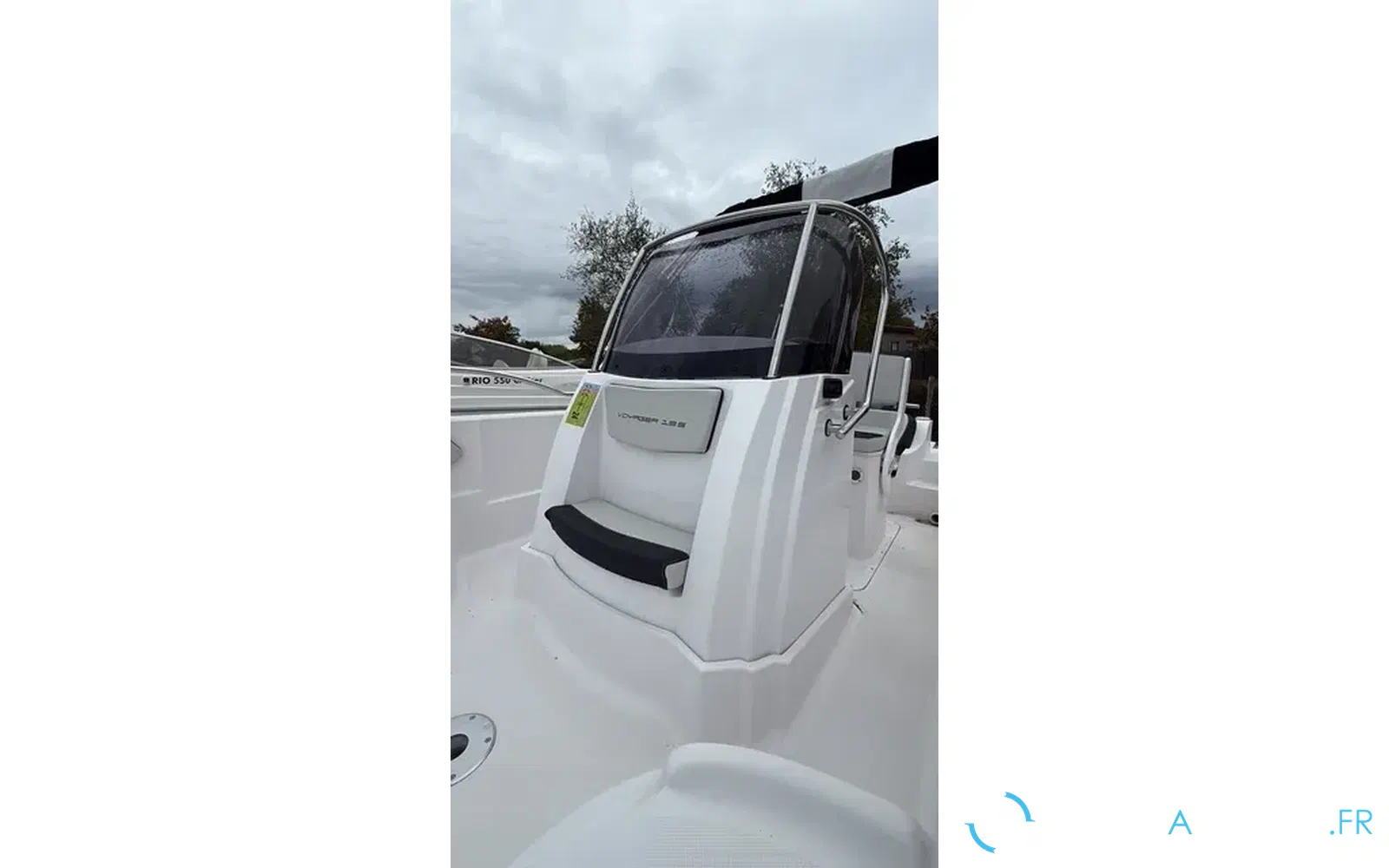 slider 2 Ranieri Voyager 19 S
