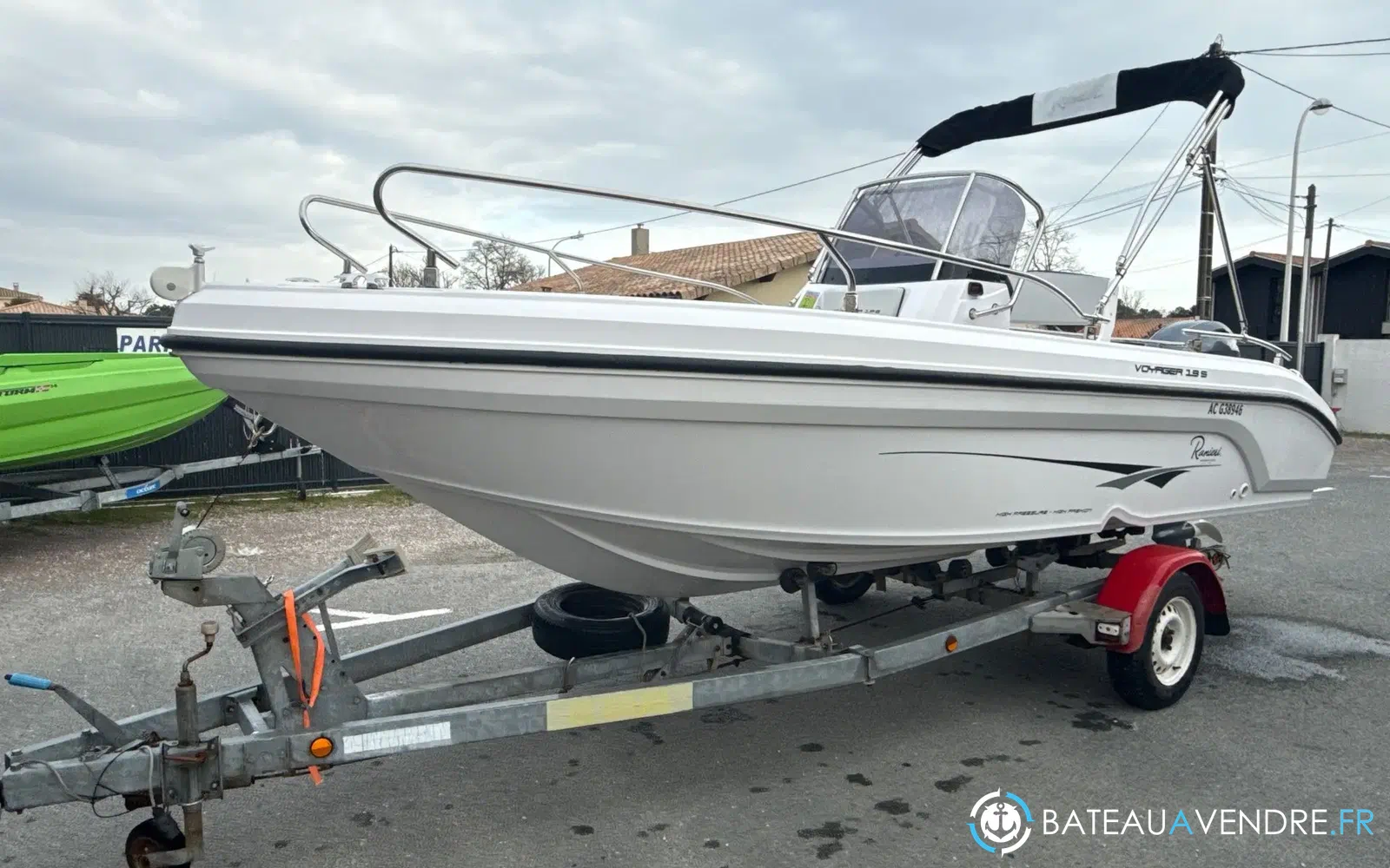 slider 9 Ranieri Voyager 19 S