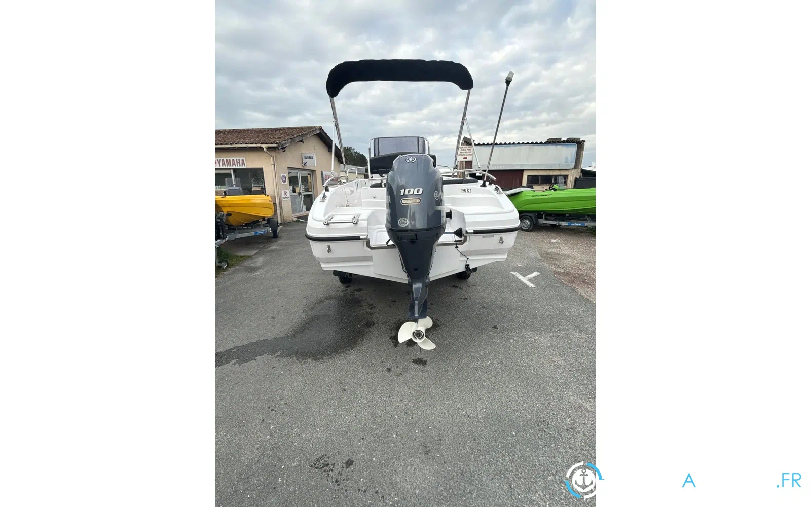 slider 13 Ranieri Voyager 19 S