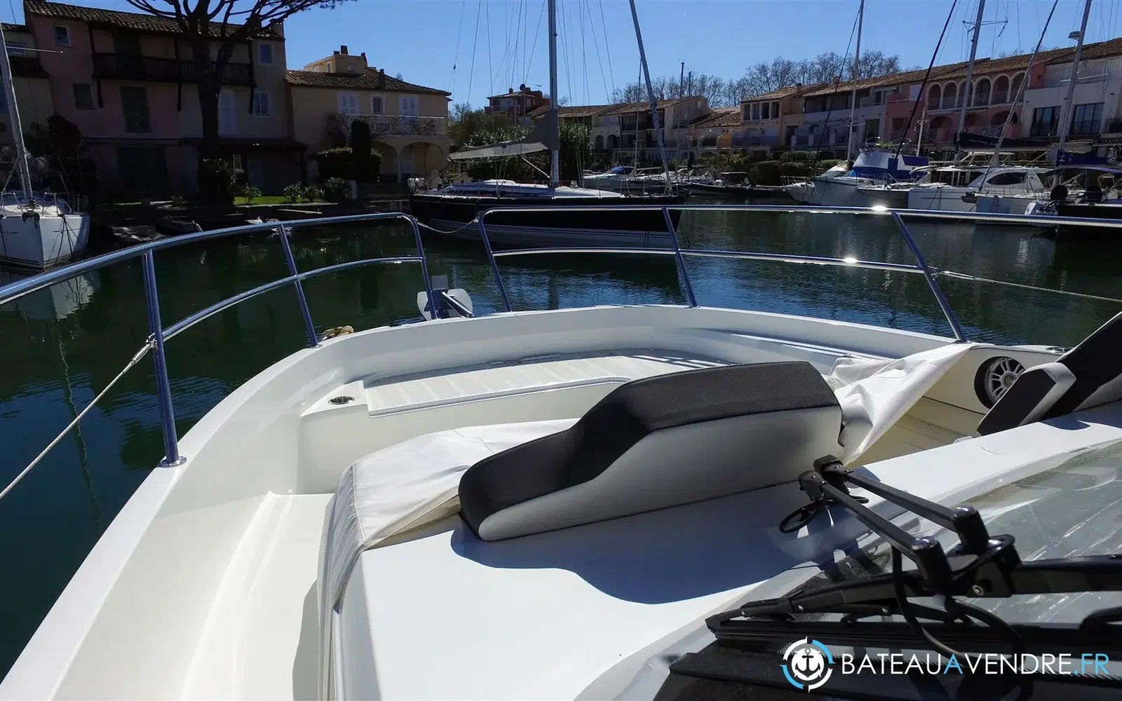 slider 13 Jeanneau Cap Camarat 12.5 WA